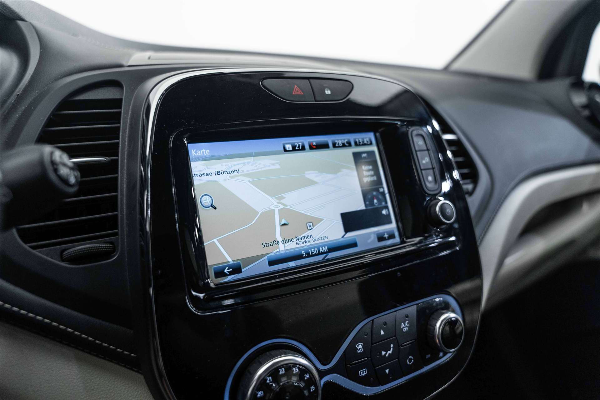RENAULT Renault Captur 120 EDC Automat! Intens mit Leder!-image-19