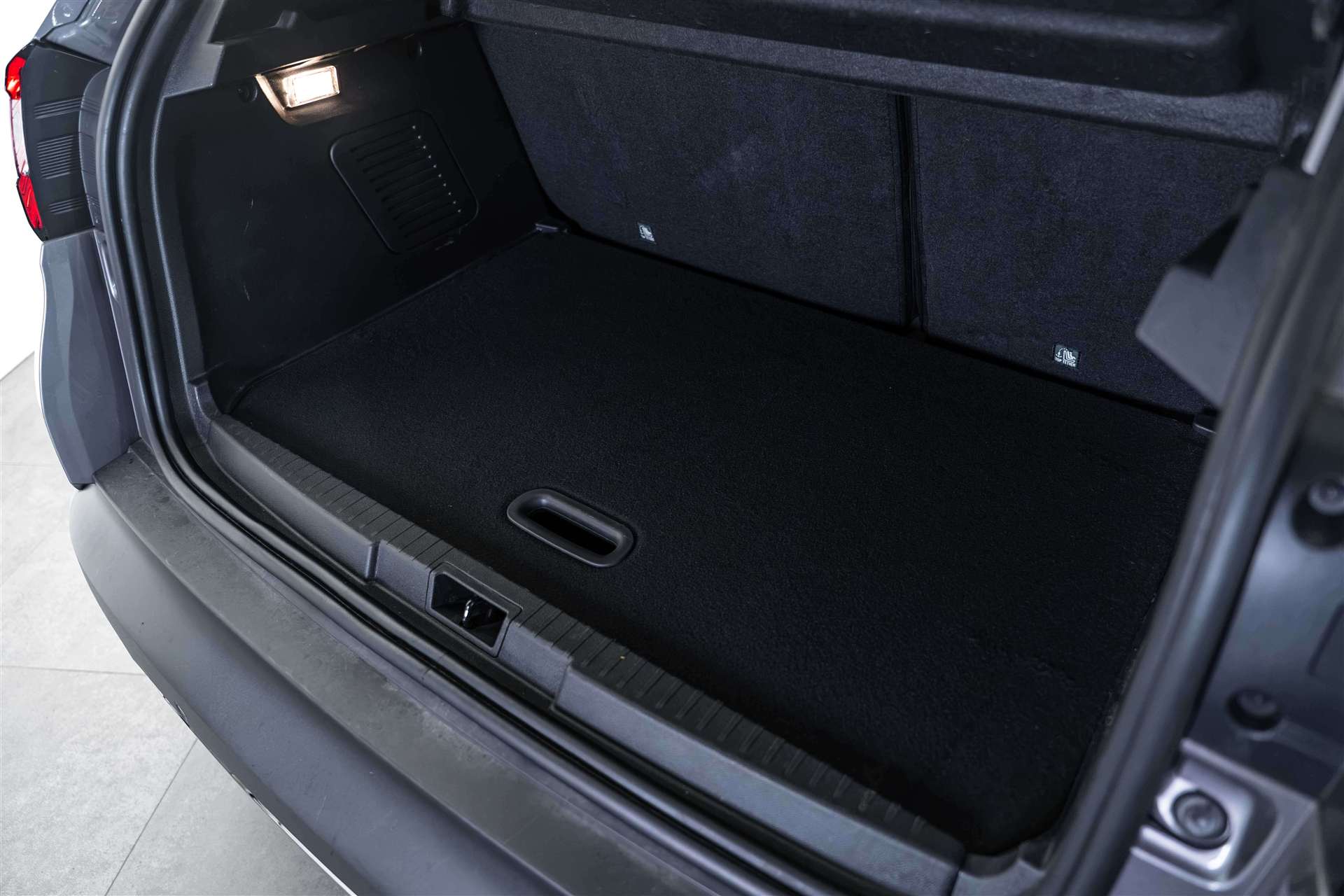 RENAULT Renault Captur 120 EDC Automat! Intens mit Leder!-image-4