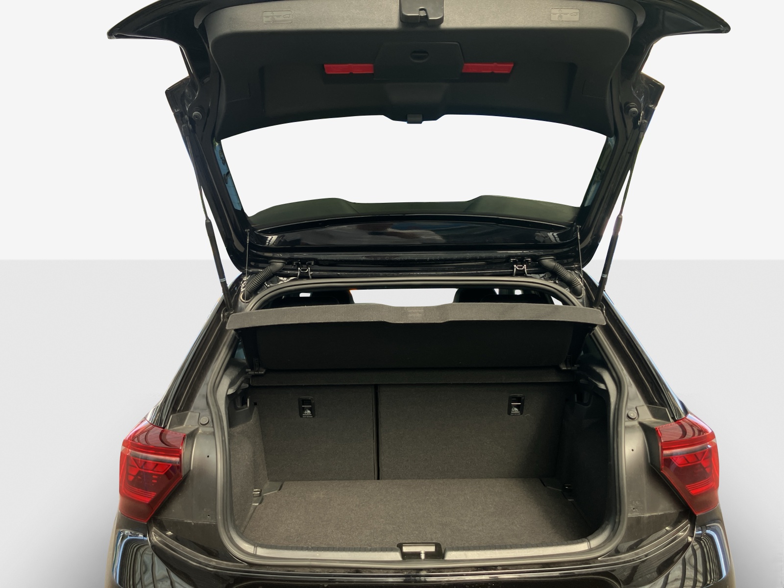 VW Polo 2.0 TSI GTI DSG-image-12