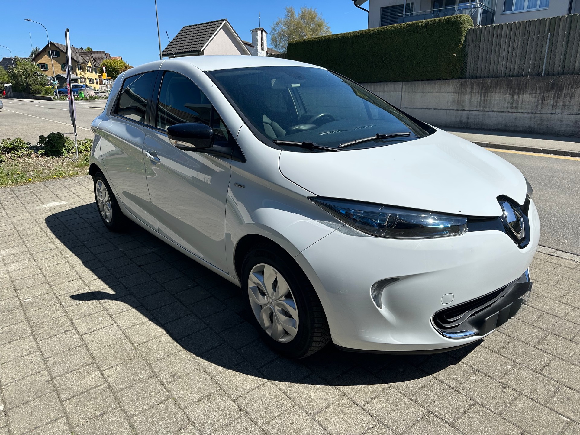 RENAULT R110 Bose-image-0