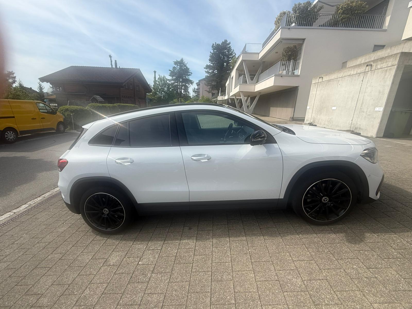 MERCEDES-BENZ GLA AMG line-image-6