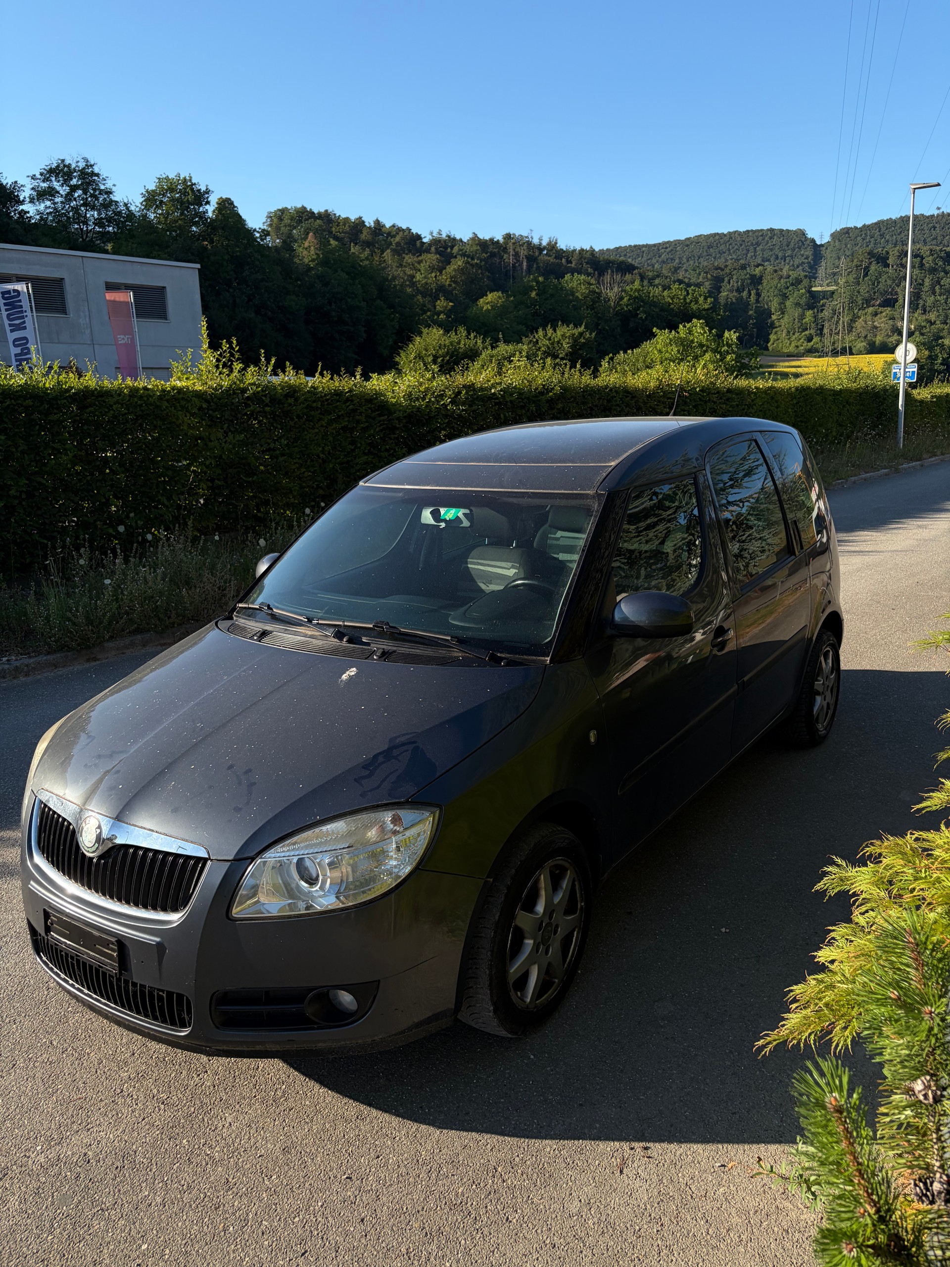 SKODA Roomster 1.6 Magic-image-1