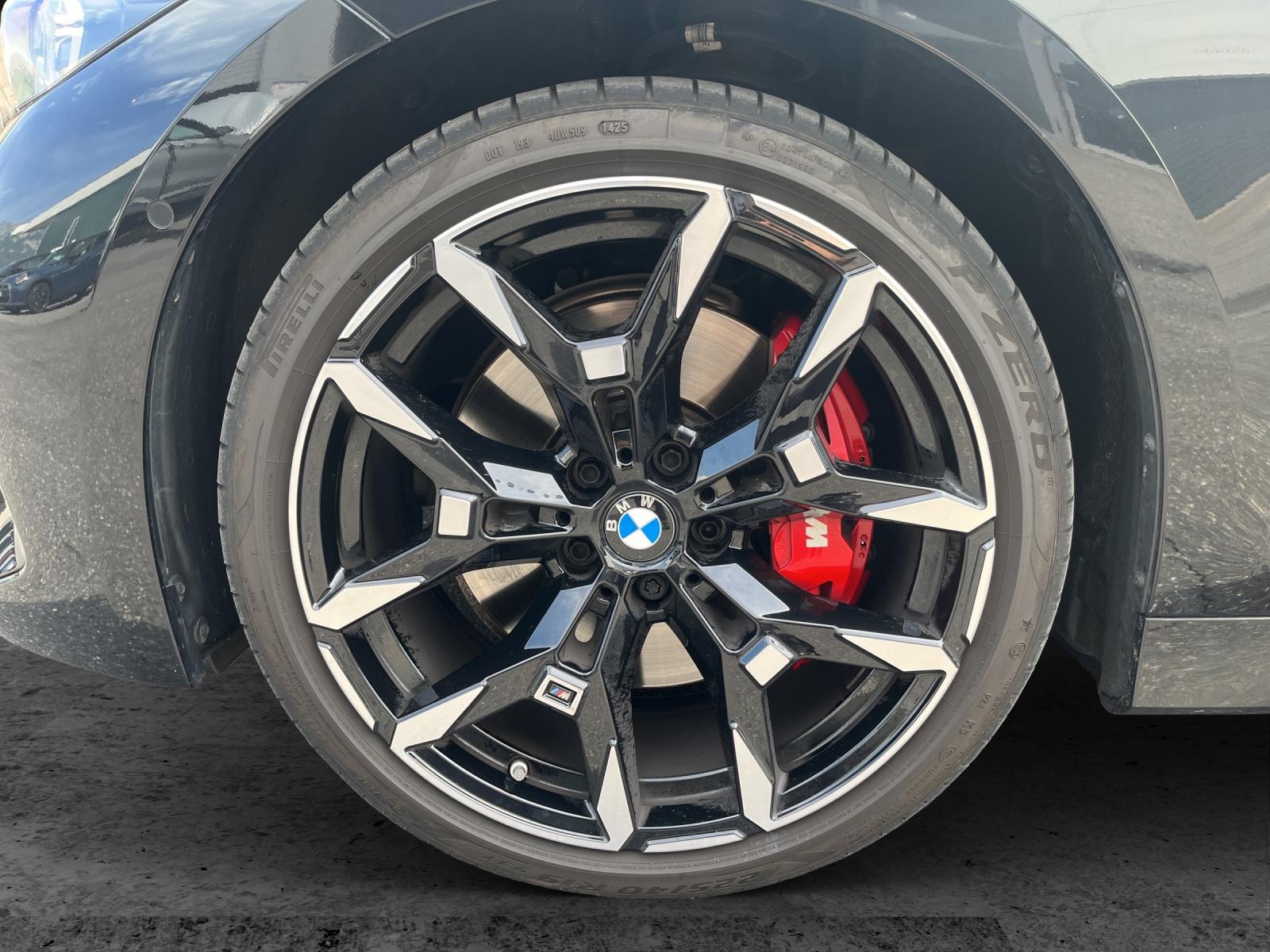 BMW M340i xDrive Touring-image-8