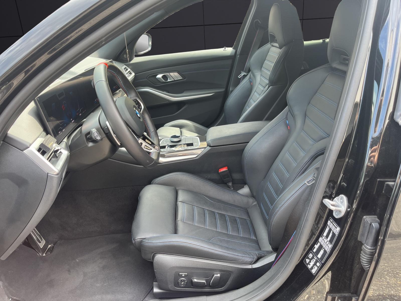 BMW M340i xDrive Touring-image-11