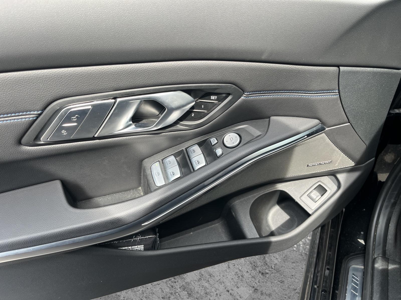 BMW M340i xDrive Touring-image-10