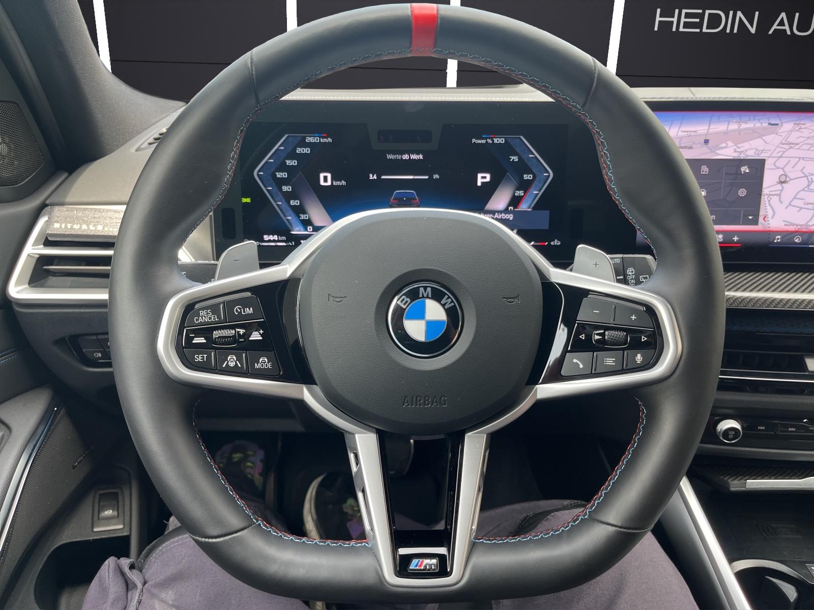 BMW M340i xDrive Touring-image-15