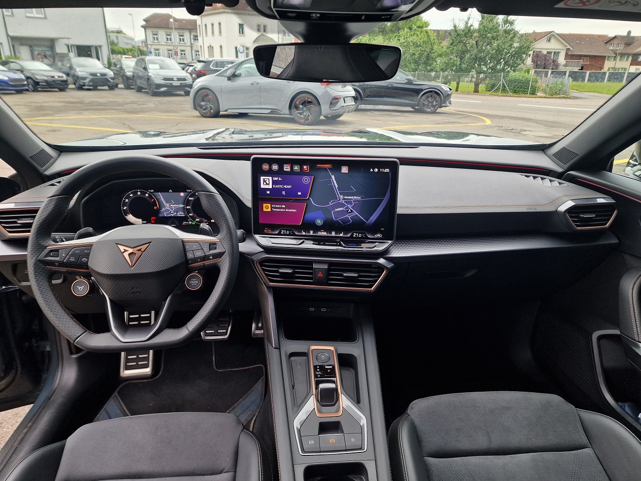 CUPRA Formentor 1.5 TSI DSG-image-12