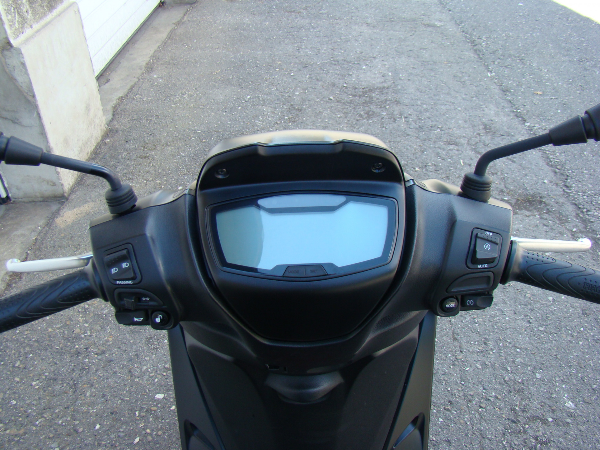 PIAGGIO Medley 125 Sport-image-4