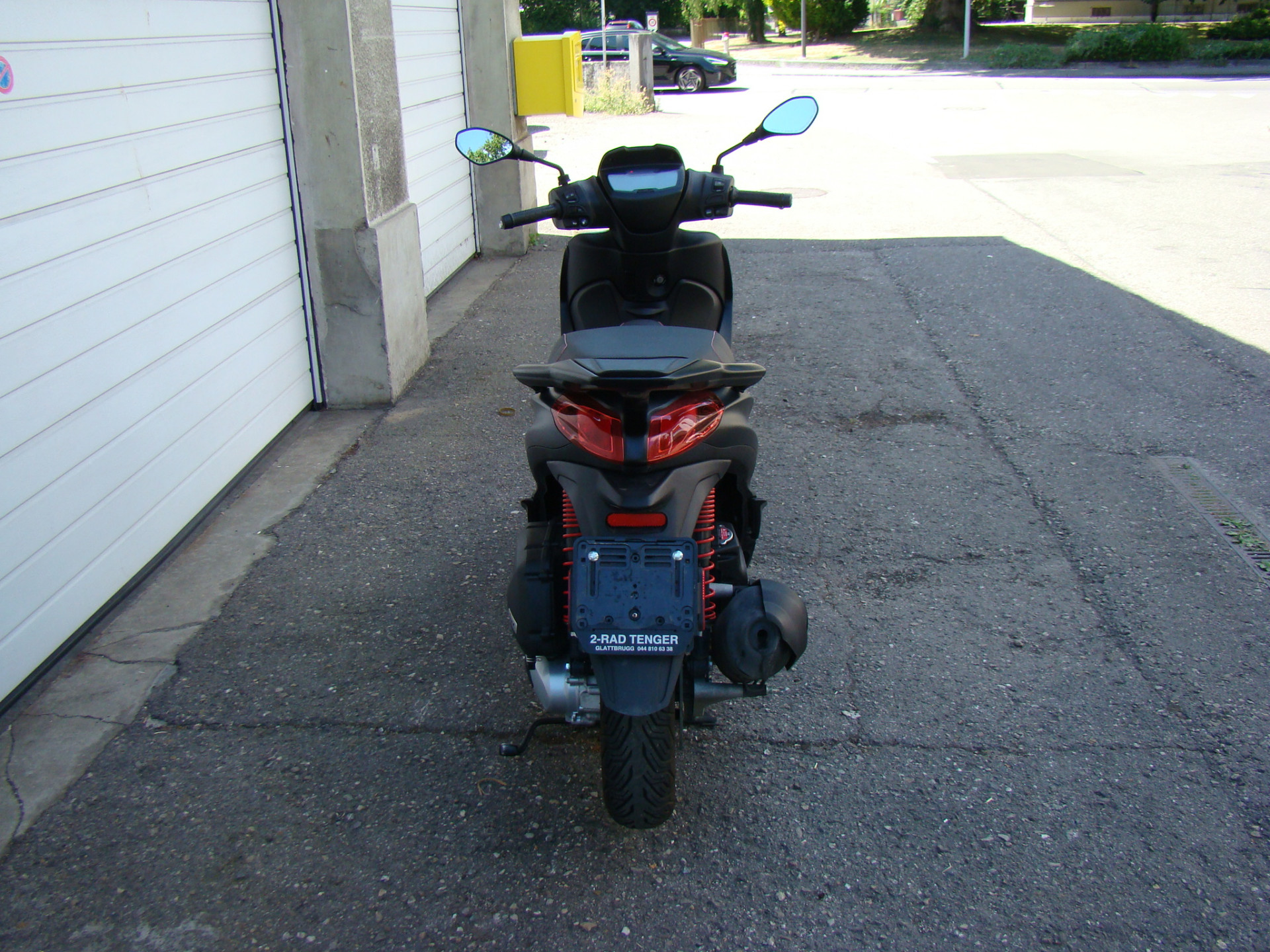 PIAGGIO Medley 125 Sport-showroom-element-1