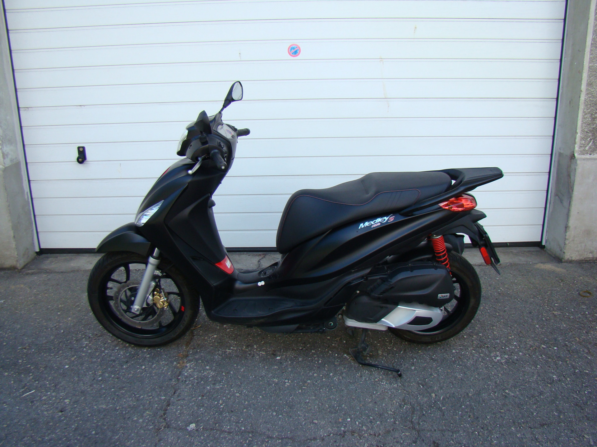 PIAGGIO Medley 125 Sport