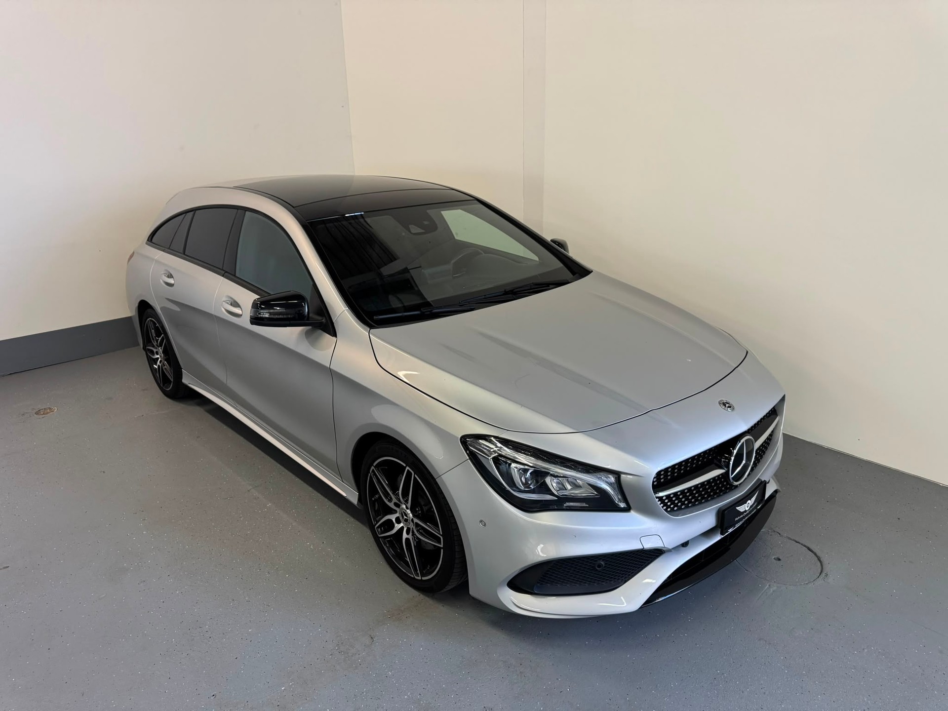 MERCEDES-BENZ CLA Shooting Brake 250 AMG Line 4Matic 7G-DCT-image-0