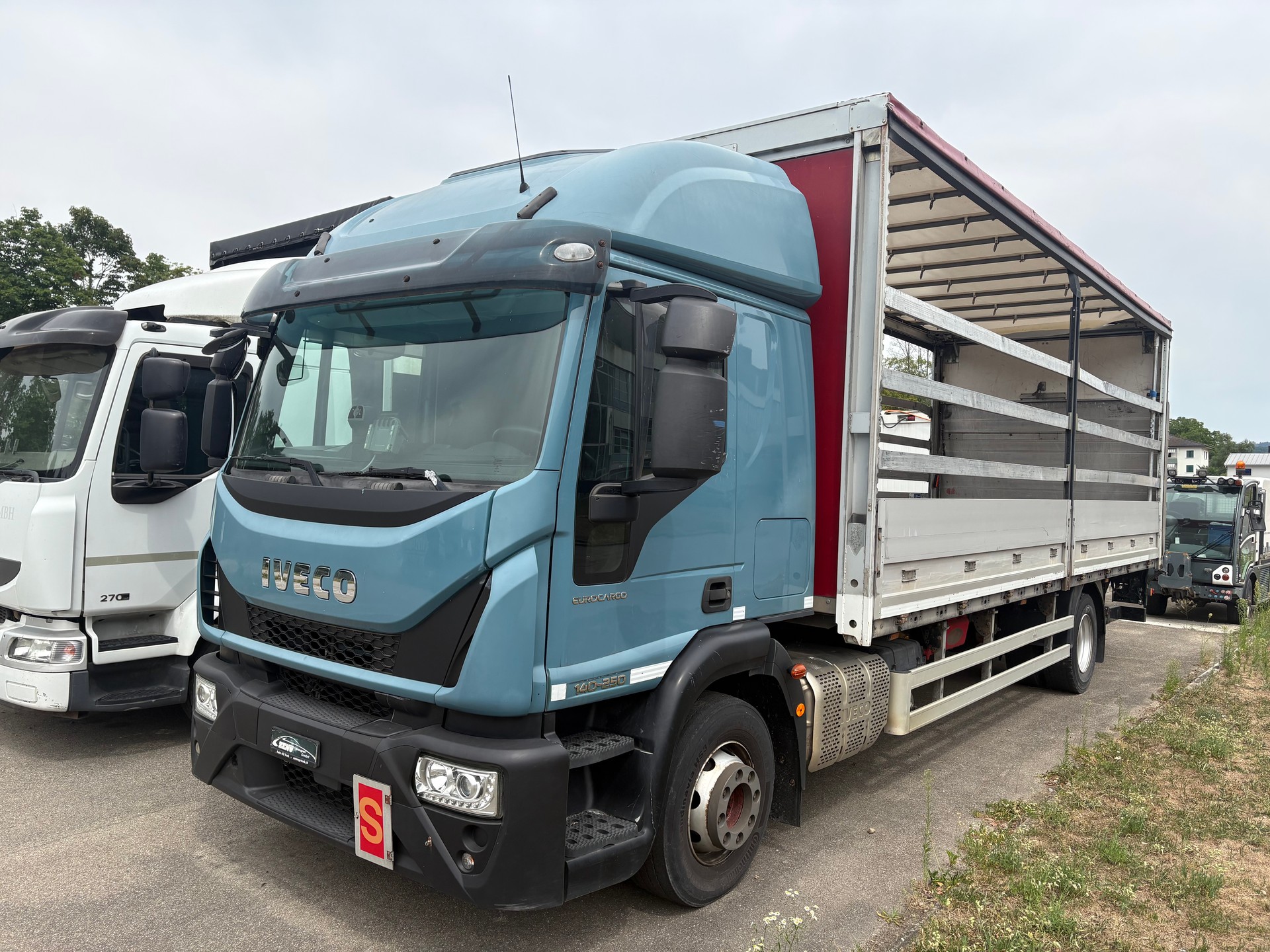 IVECO 140E25-image-2