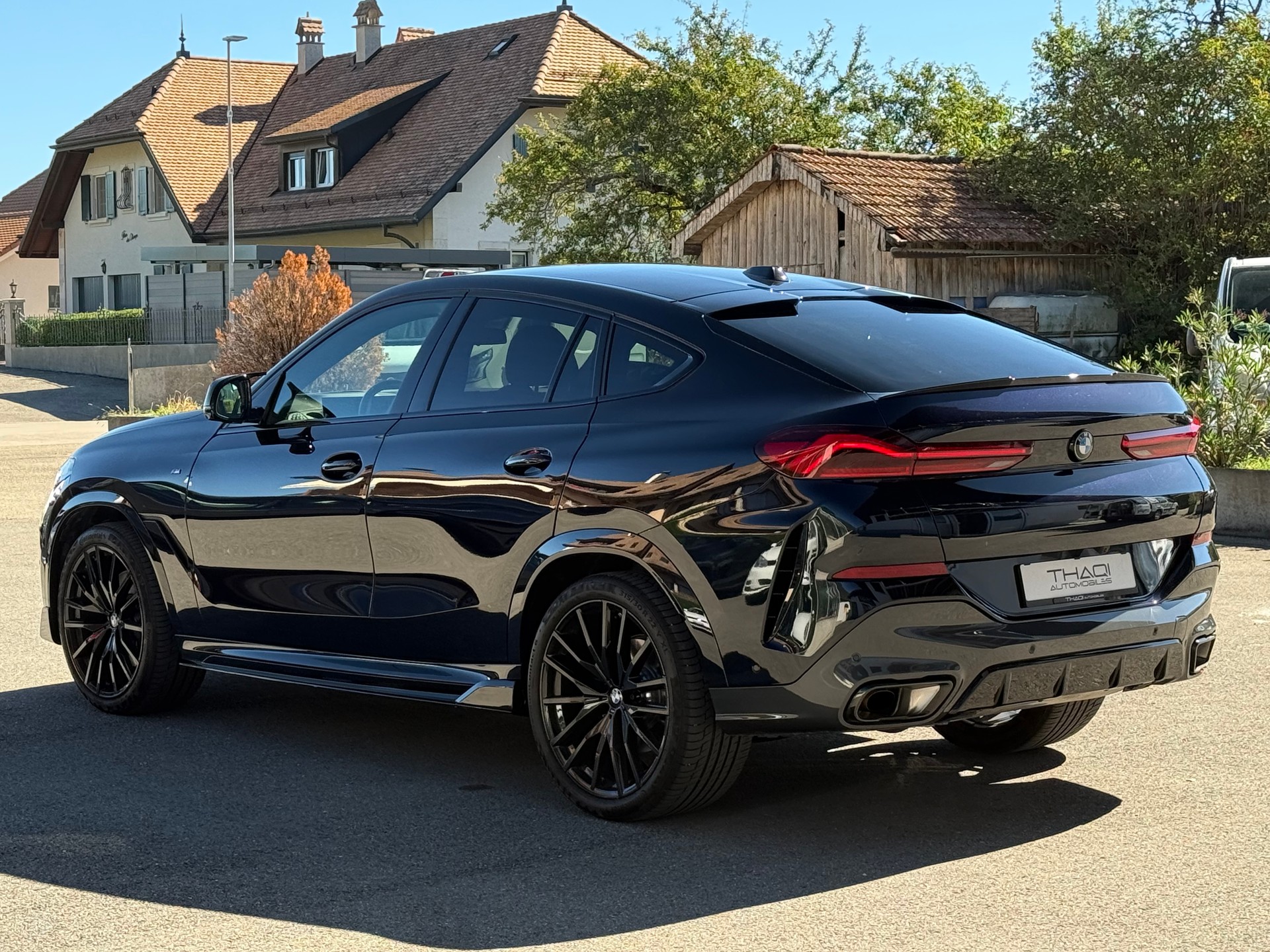 BMW X6 xDrive 48V 30d M Sport Pro Steptronic M-PAKET / CH-AUTO / GRATIS SERVICE BMW GARANTIE-image-11
