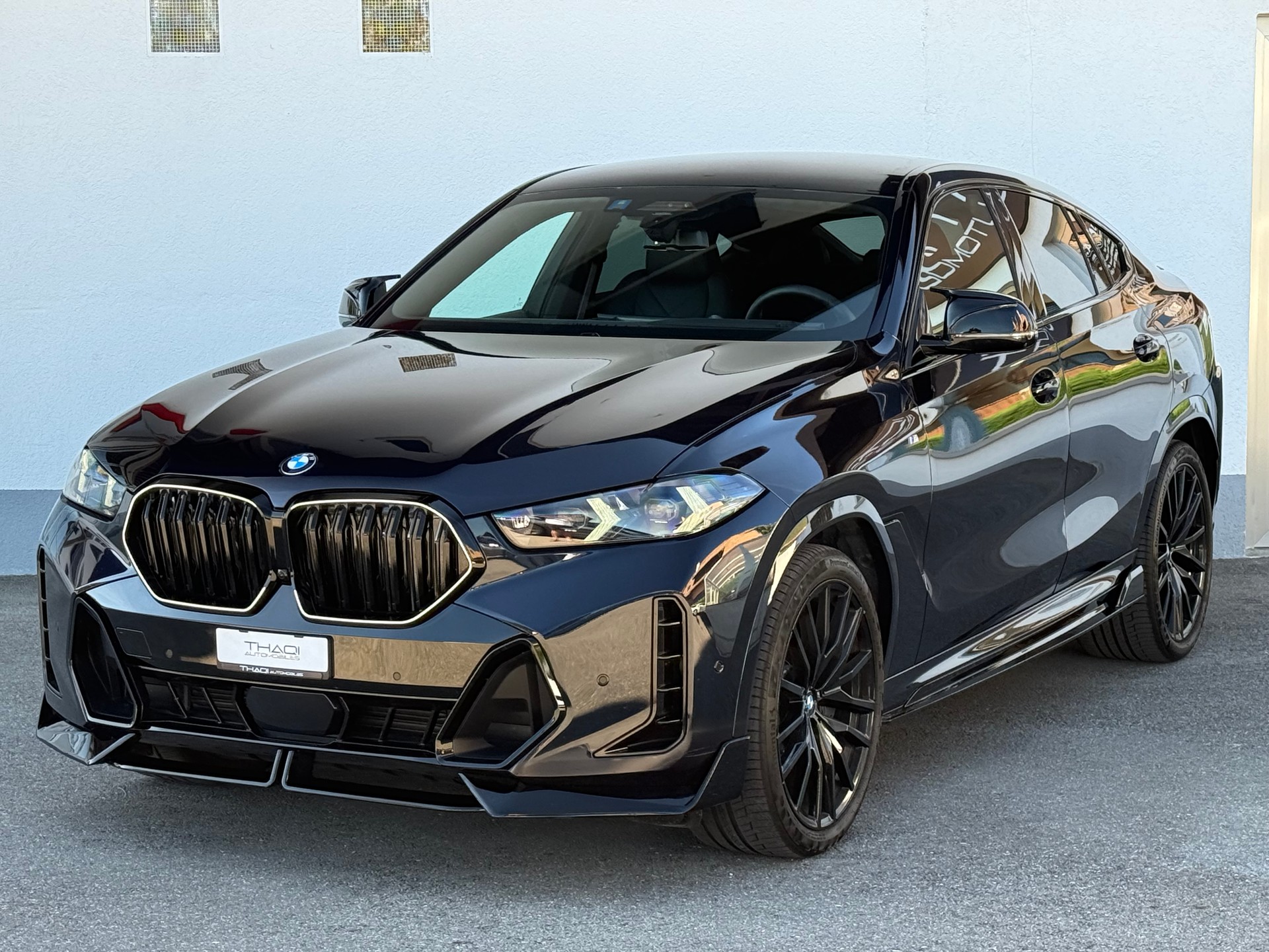 BMW X6 xDrive 48V 30d M Sport Pro Steptronic M-PAKET / CH-AUTO / GRATIS SERVICE BMW GARANTIE-image-1