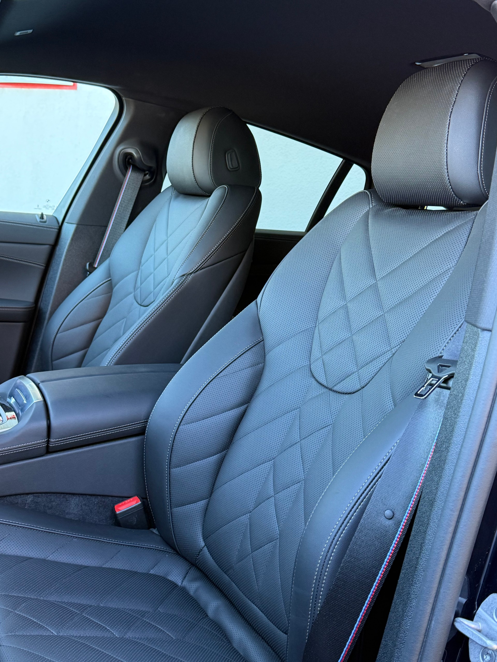 BMW X6 xDrive 48V 30d M Sport Pro Steptronic M-PAKET / CH-AUTO / GRATIS SERVICE BMW GARANTIE-image-20