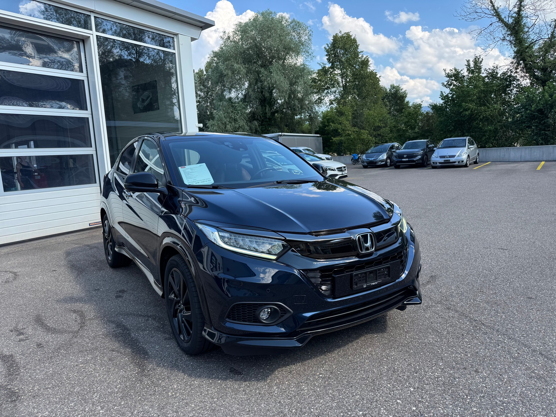 HONDA HR-V 1.5i-VTEC Turbo CVT-image-2