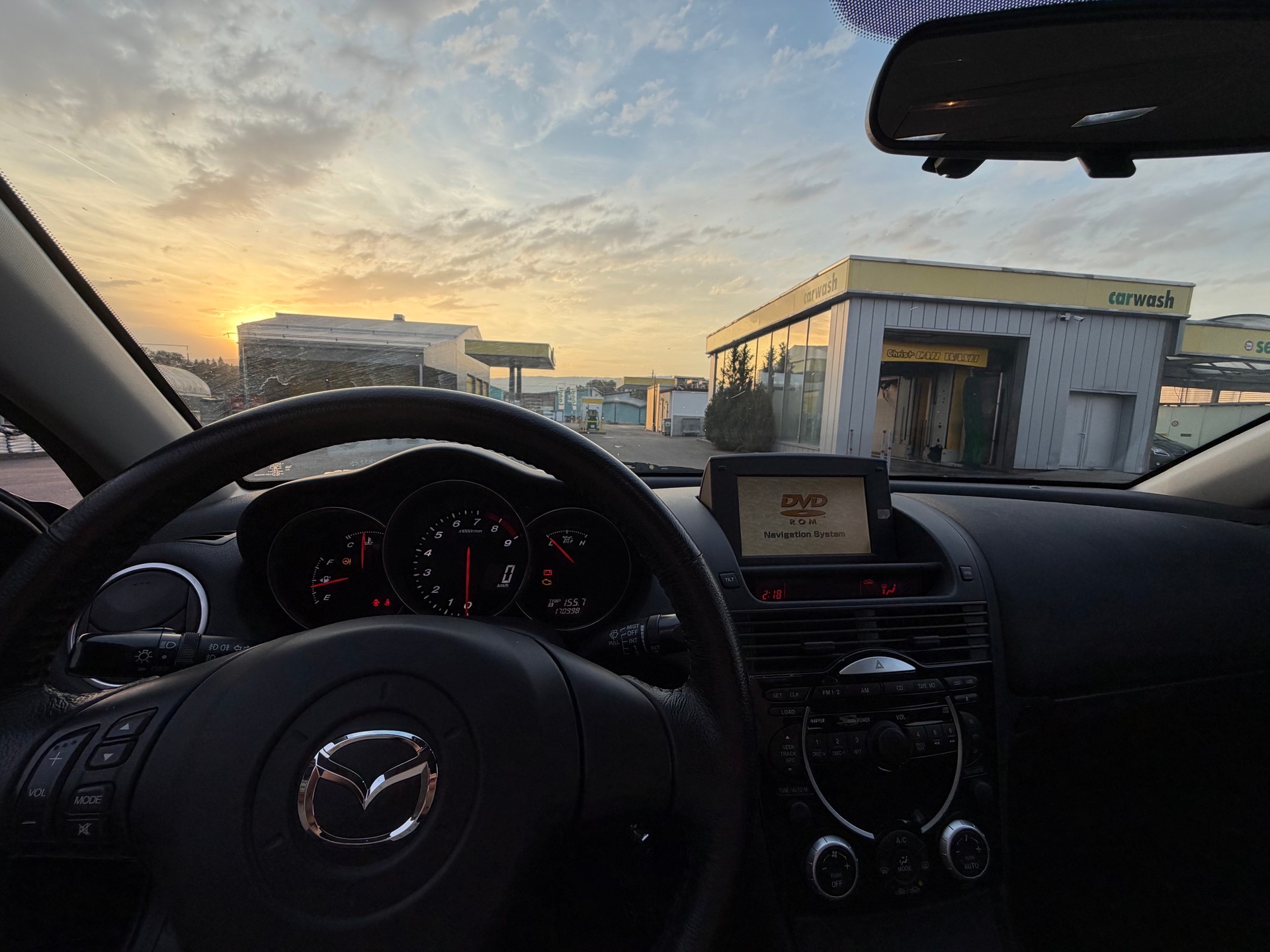 MAZDA RX-8 Revolution-image-10