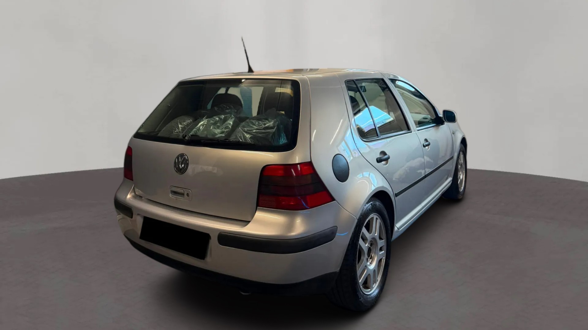 VW Golf 4 1.8 20V Automat-showroom-element-3