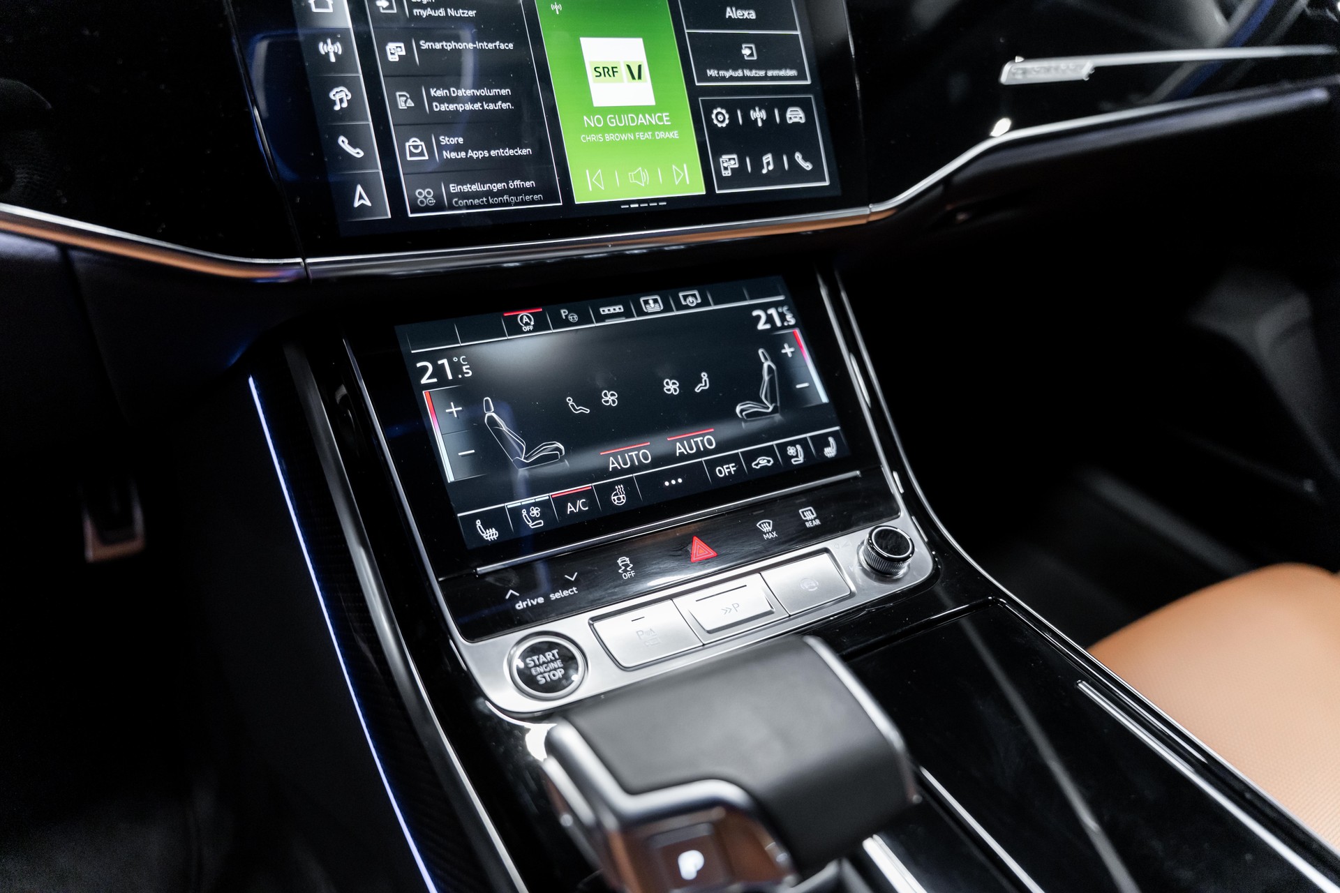 AUDI A8 50 TDI quattro / S-Line / Panoramaschiebedach / Soft Close / Luftfahrwerk / Head Up Display / B&O Soundsystem uvm...-image-13