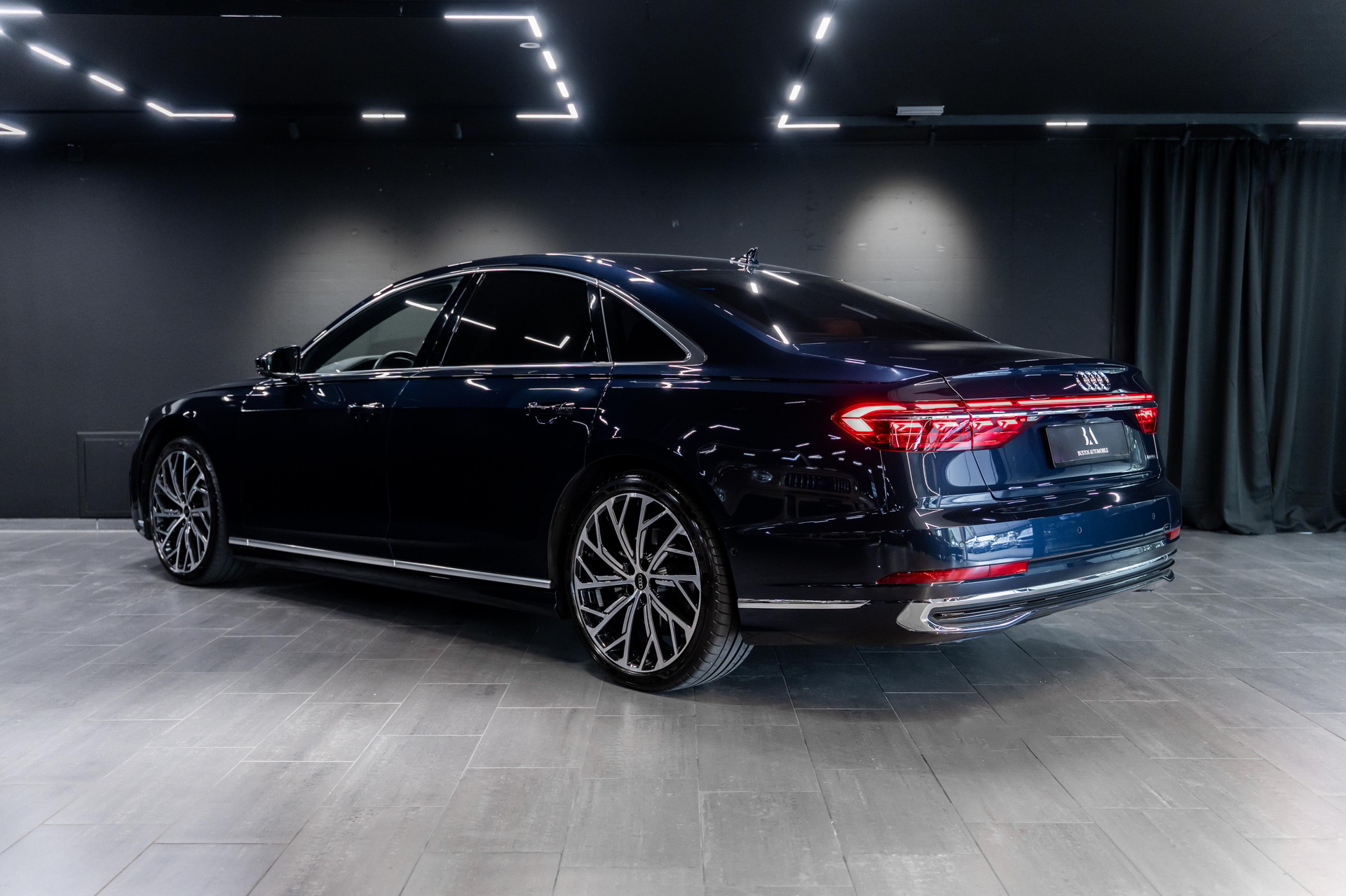 AUDI A8 50 TDI quattro / S-Line / Panoramaschiebedach / Soft Close / Luftfahrwerk / Head Up Display / B&O Soundsystem uvm...-image-6