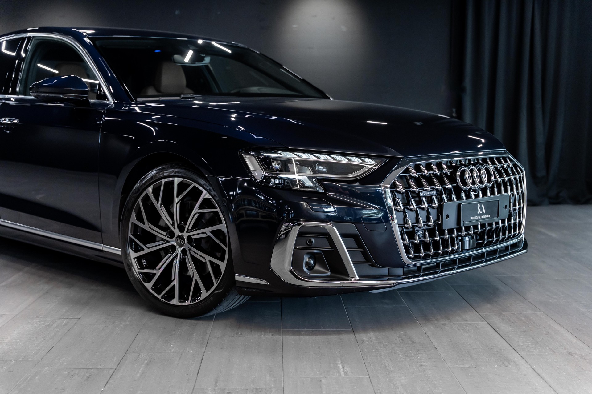 AUDI A8 50 TDI quattro / S-Line / Panoramaschiebedach / Soft Close / Luftfahrwerk / Head Up Display / B&O Soundsystem uvm...-image-1