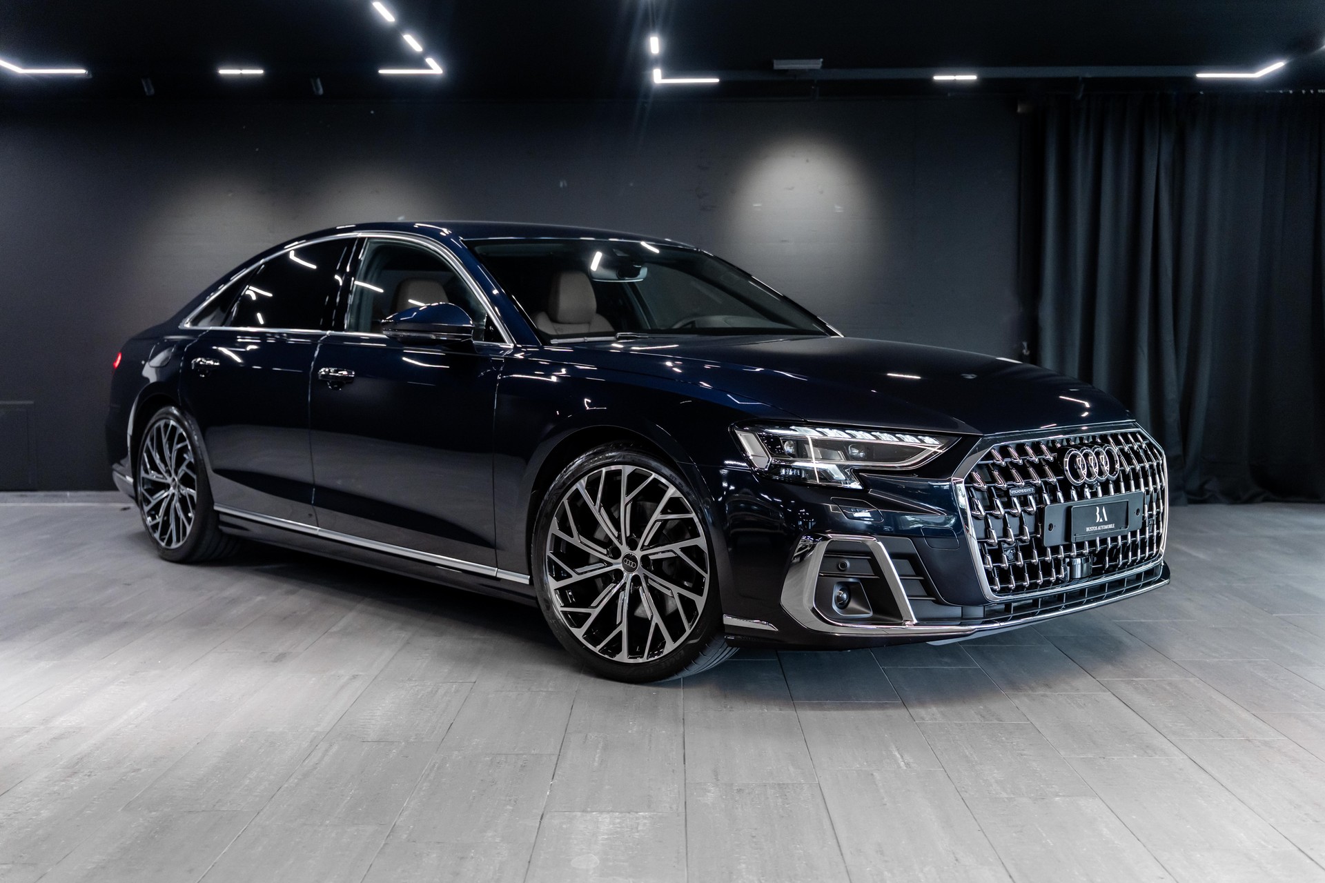 AUDI A8 50 TDI quattro / S-Line / Panoramaschiebedach / Soft Close / Luftfahrwerk / Head Up Display / B&O Soundsystem uvm...-image-0