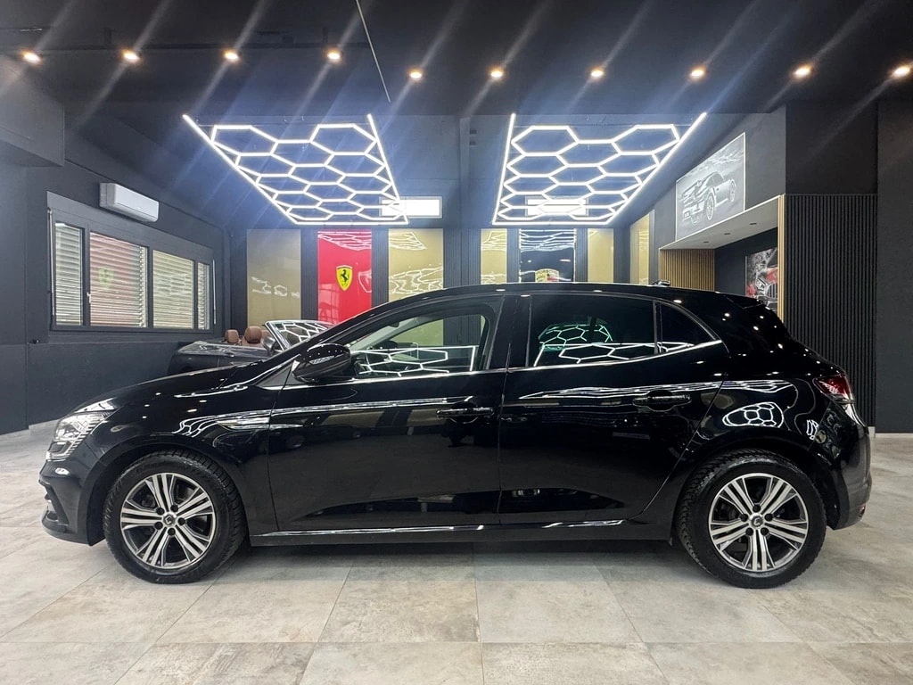 RENAULT Mégane Berline 1.3 16V R.S.Line EDC-image-7