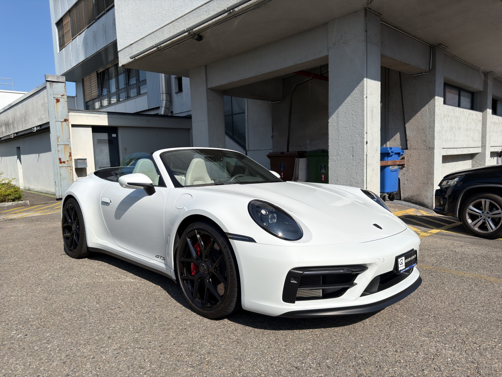 PORSCHE 911 Carrera 4 GTS Cabr.-image-14