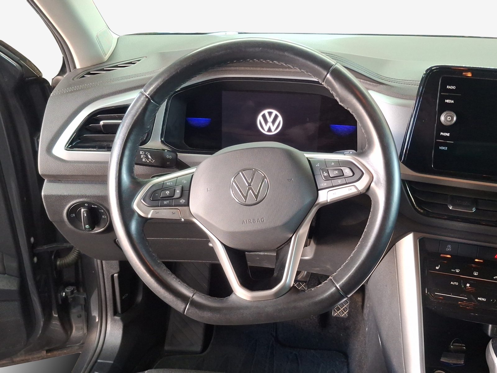 VW T-Roc 1.5 TSI EVO Life DSG-image-9