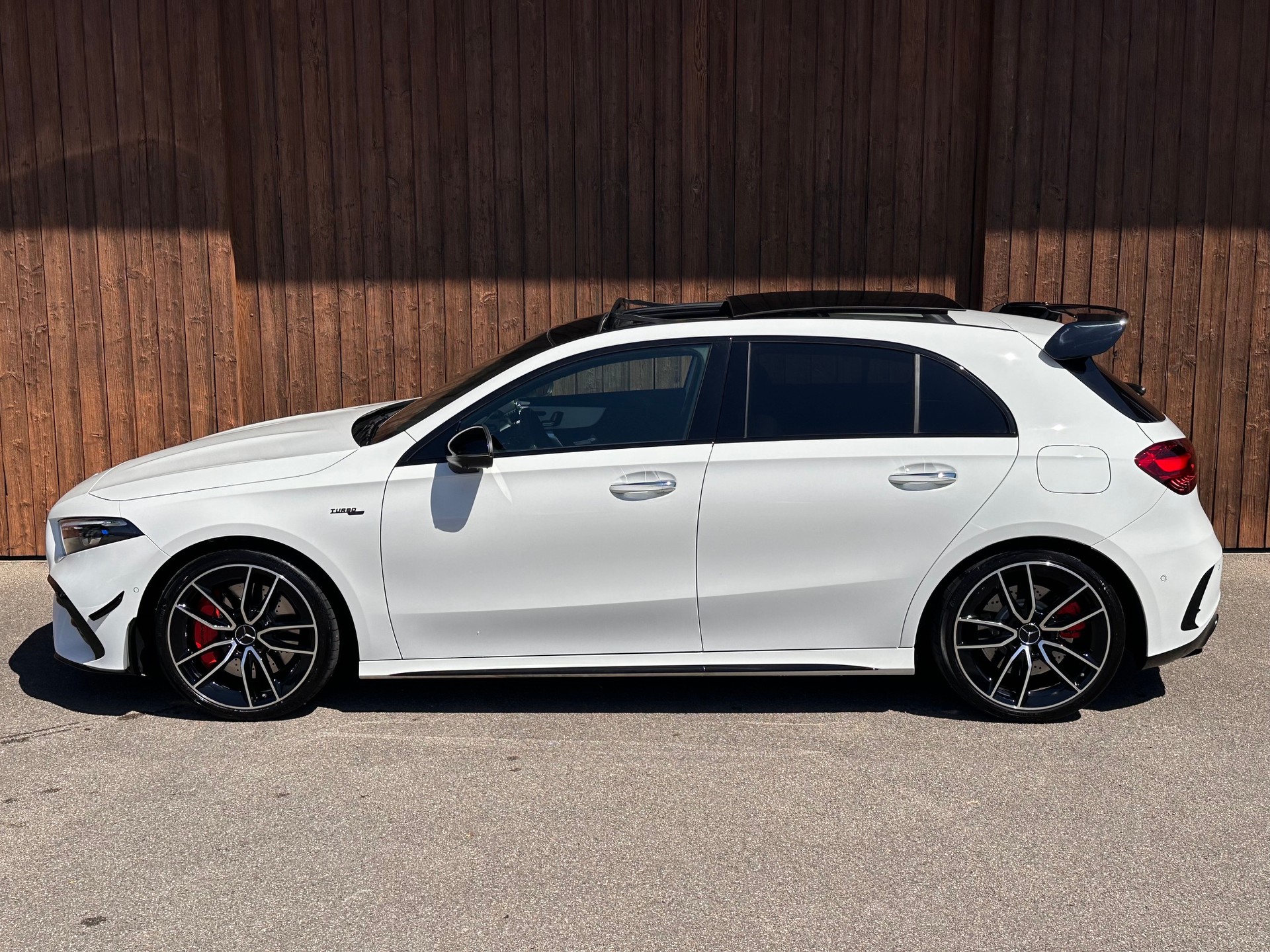 MERCEDES-BENZ A AMG 35 4Matic 8G-DCT-image-6