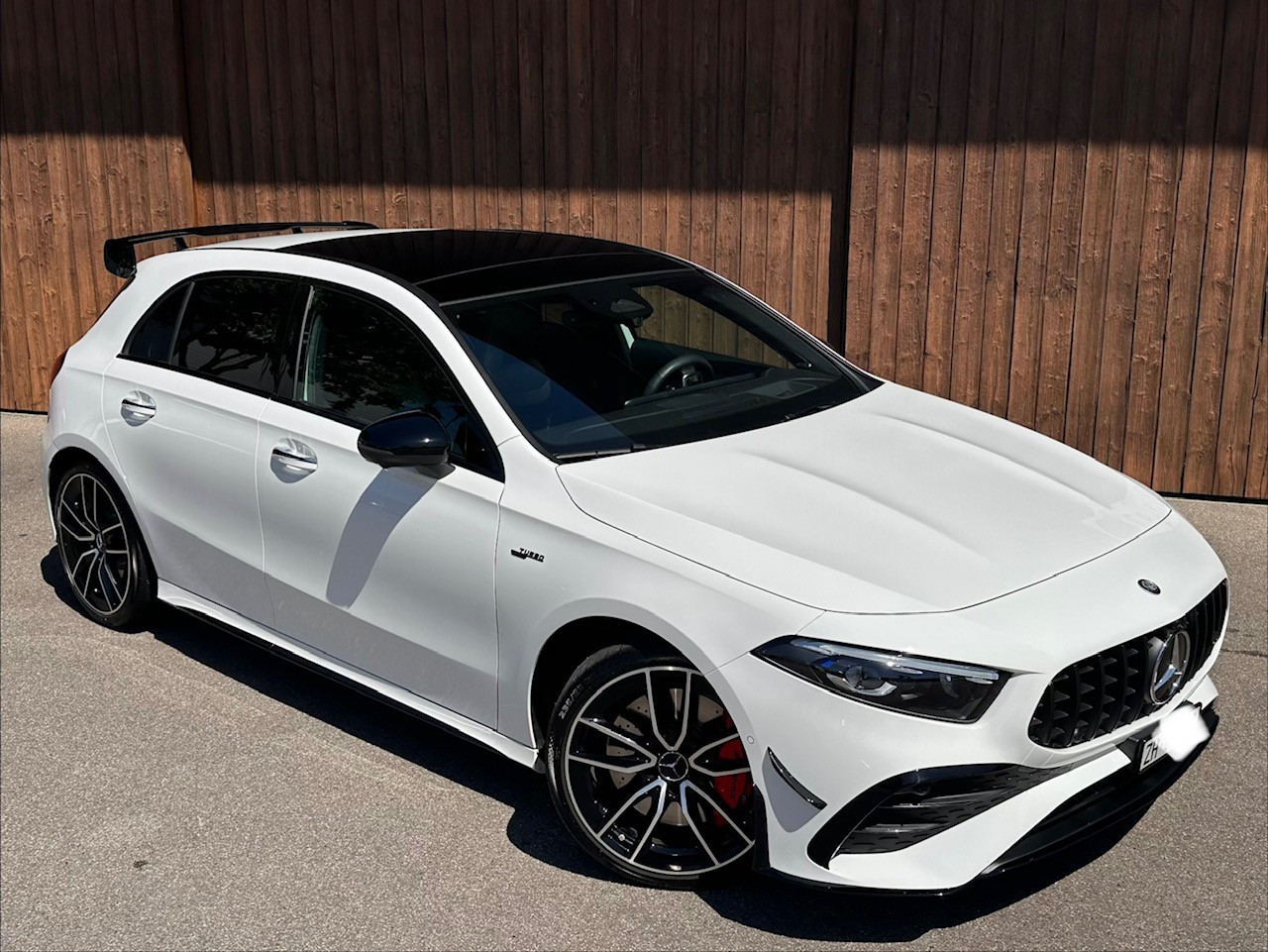 MERCEDES-BENZ A AMG 35 4Matic 8G-DCT-image-3