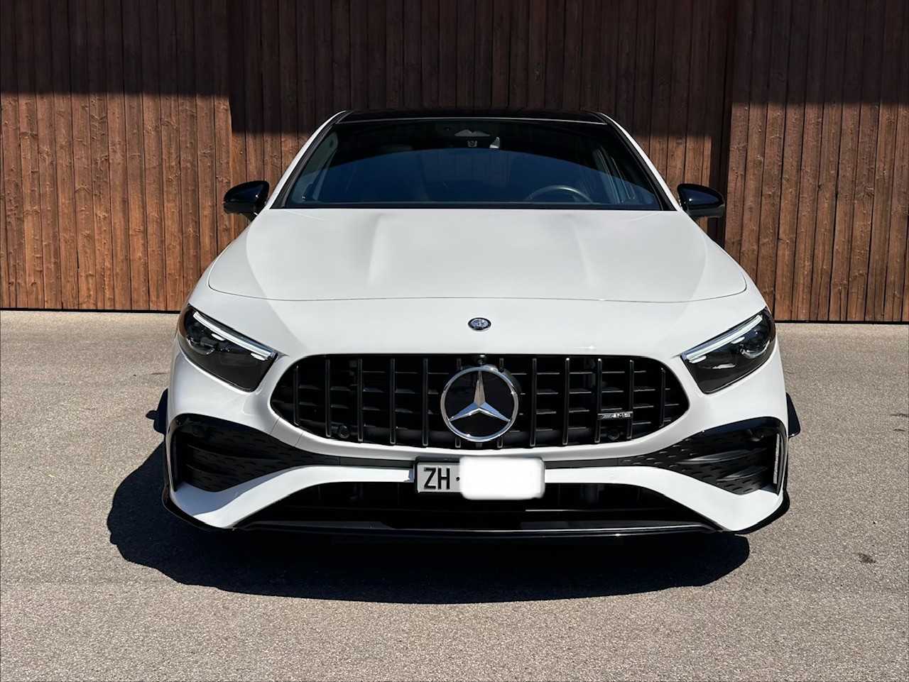 MERCEDES-BENZ A AMG 35 4Matic 8G-DCT-image-4