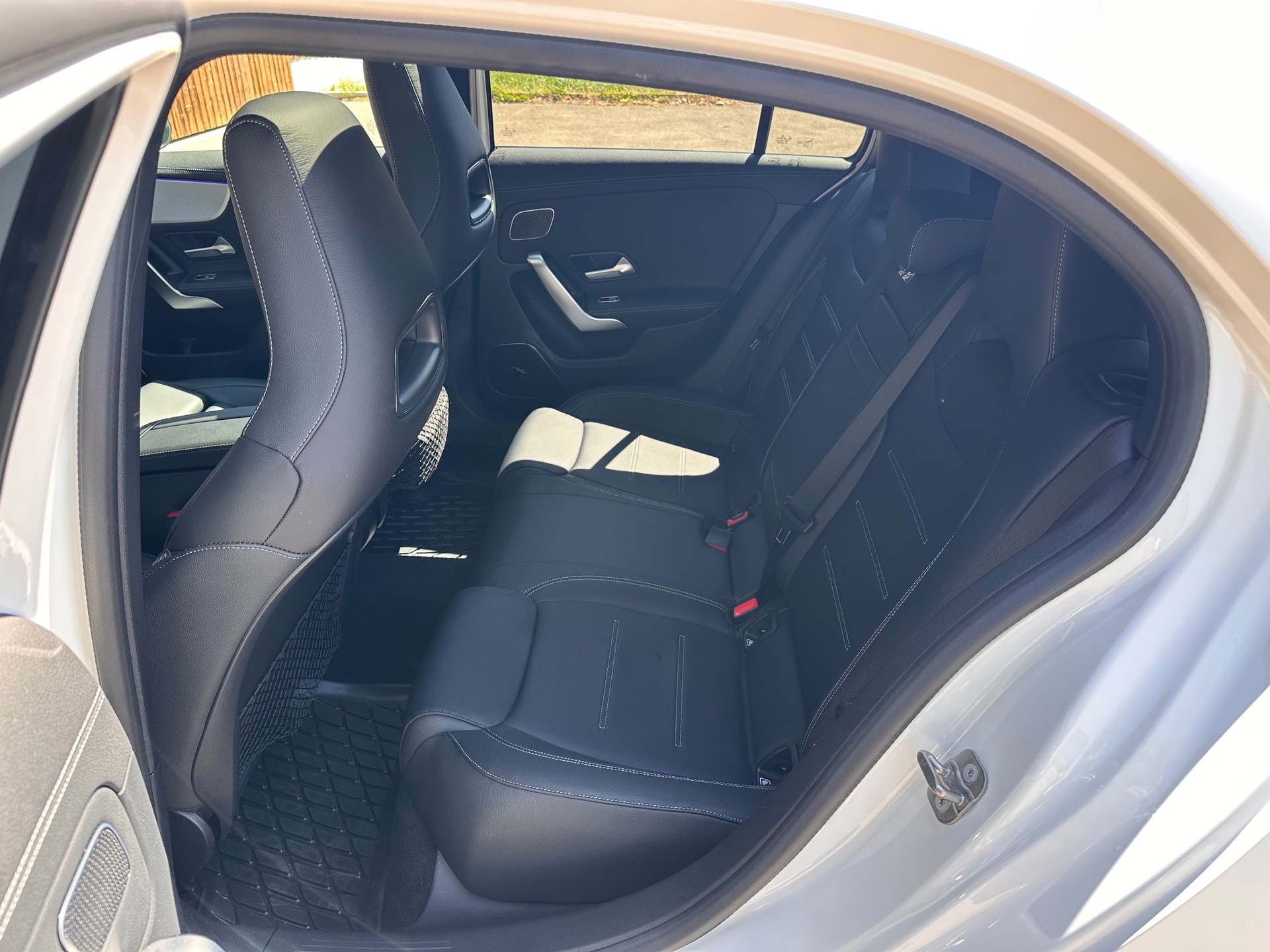 MERCEDES-BENZ A AMG 35 4Matic 8G-DCT-image-13