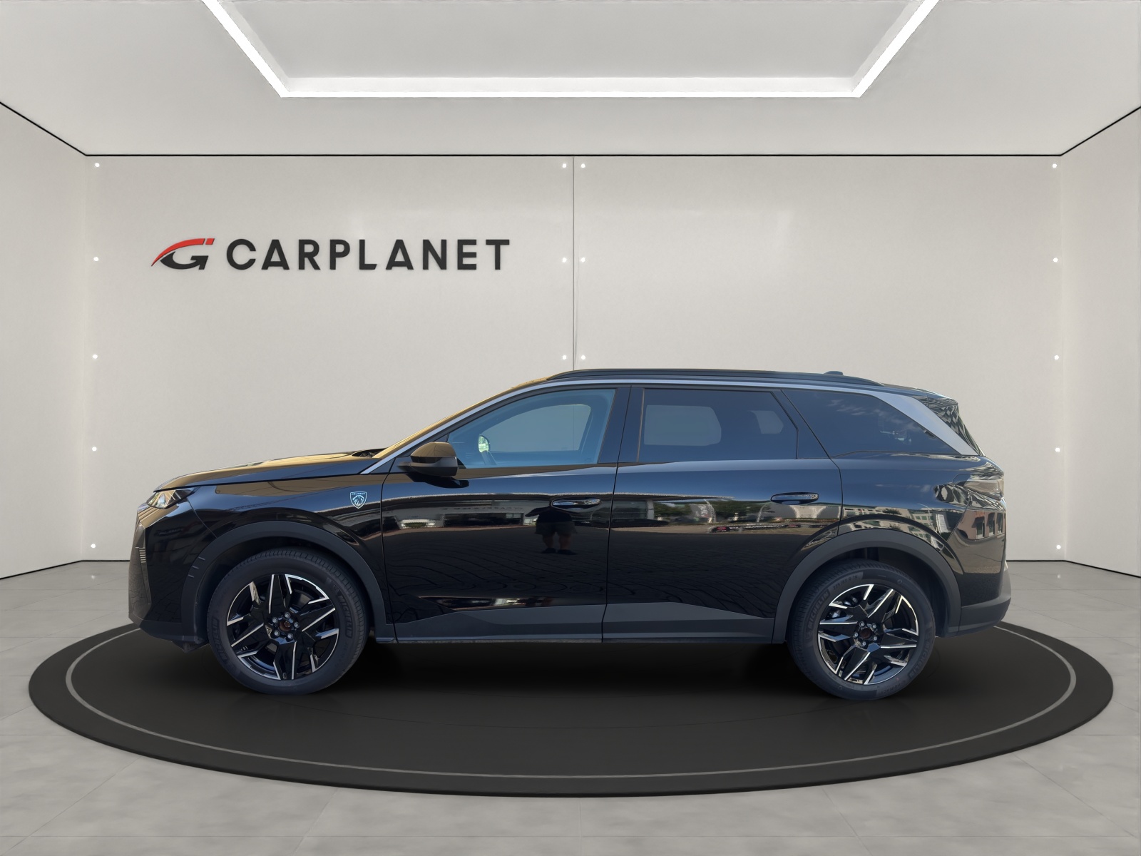 PEUGEOT 5008 1.2 Hybrid GT 145PS 7-Plätzer-image-3