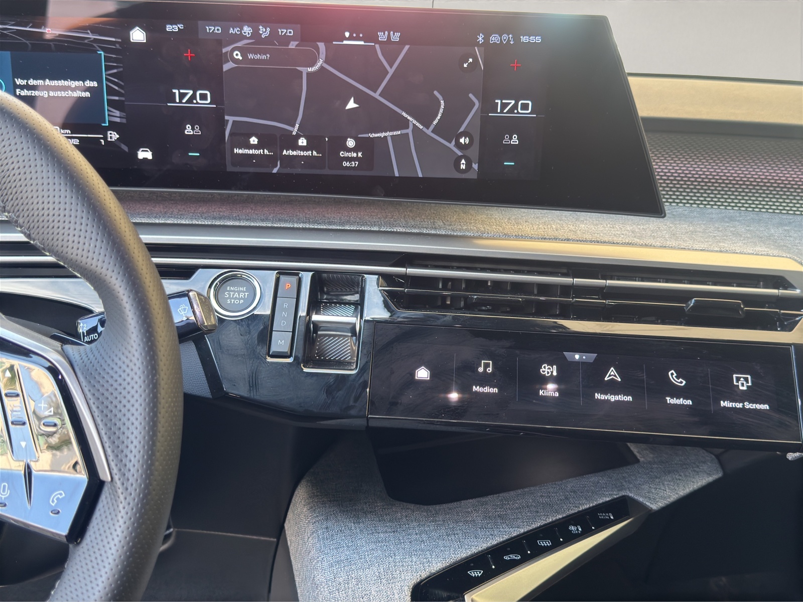 PEUGEOT 5008 1.2 Hybrid GT 145PS 7-Plätzer-image-16