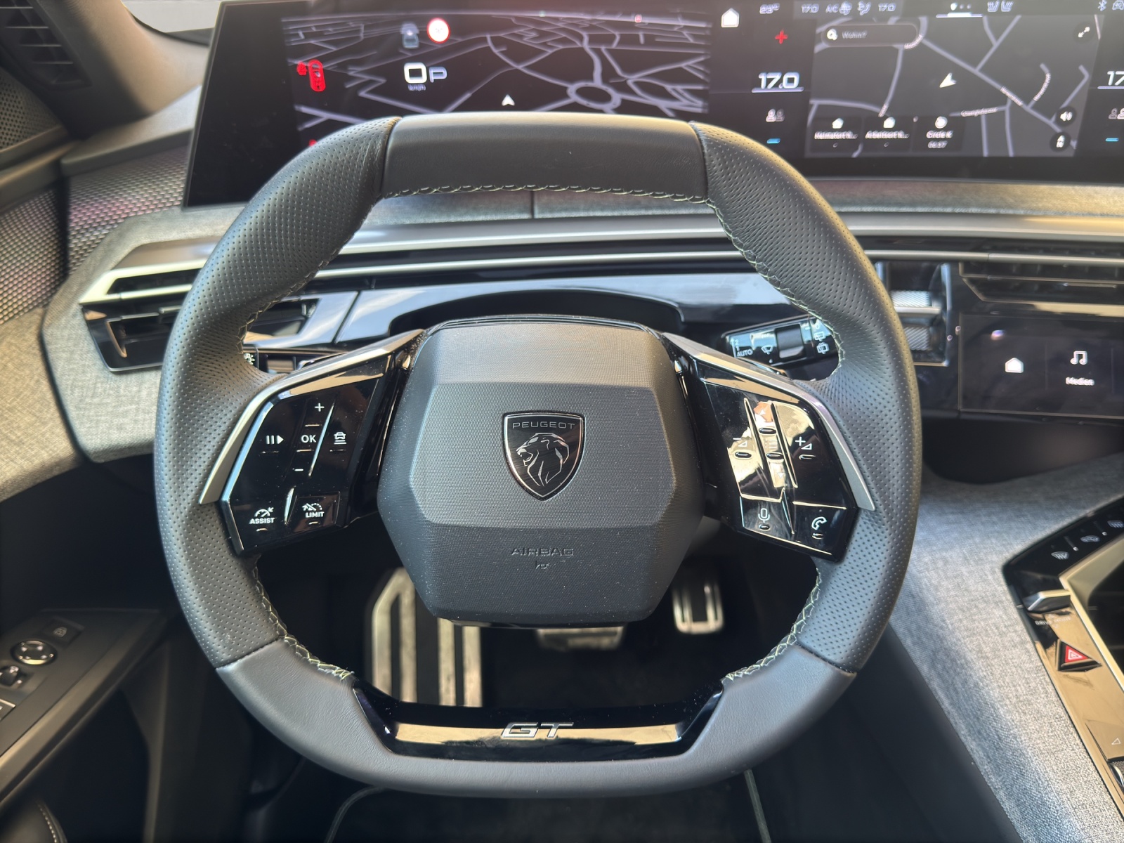 PEUGEOT 5008 1.2 Hybrid GT 145PS 7-Plätzer-image-20