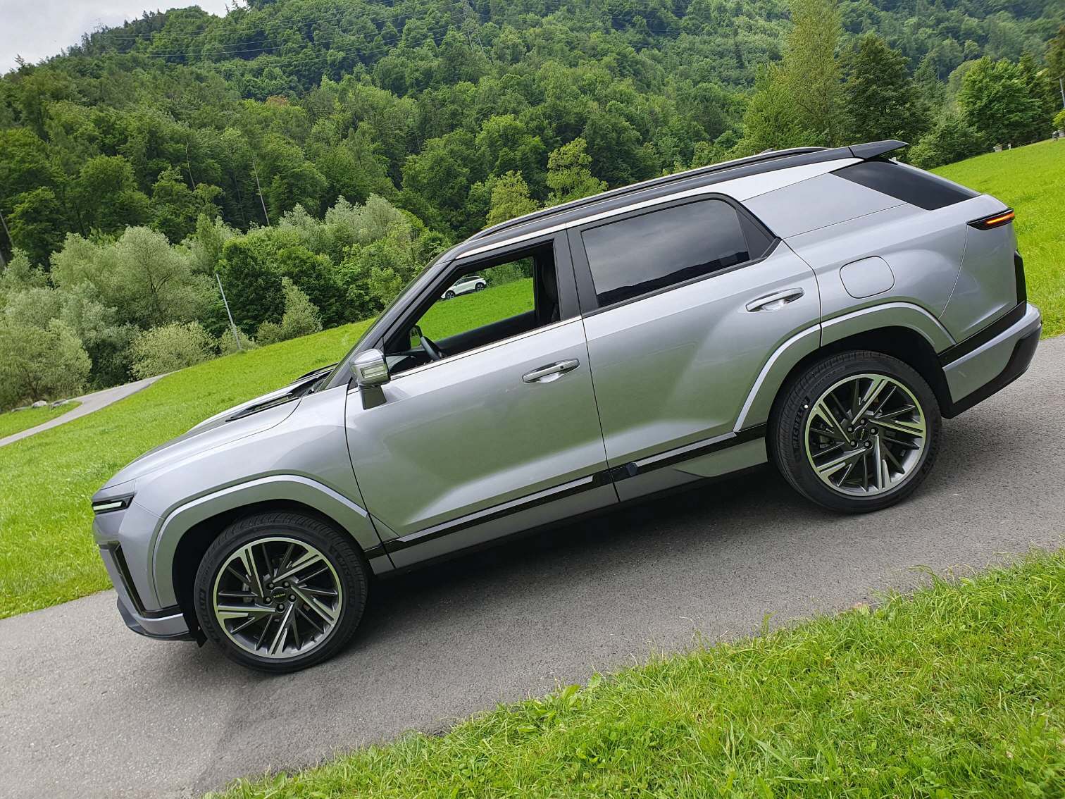 KGM-SsangYong Actyon 1.5 T-Gdi First Edition Nappa 4WD-image-4