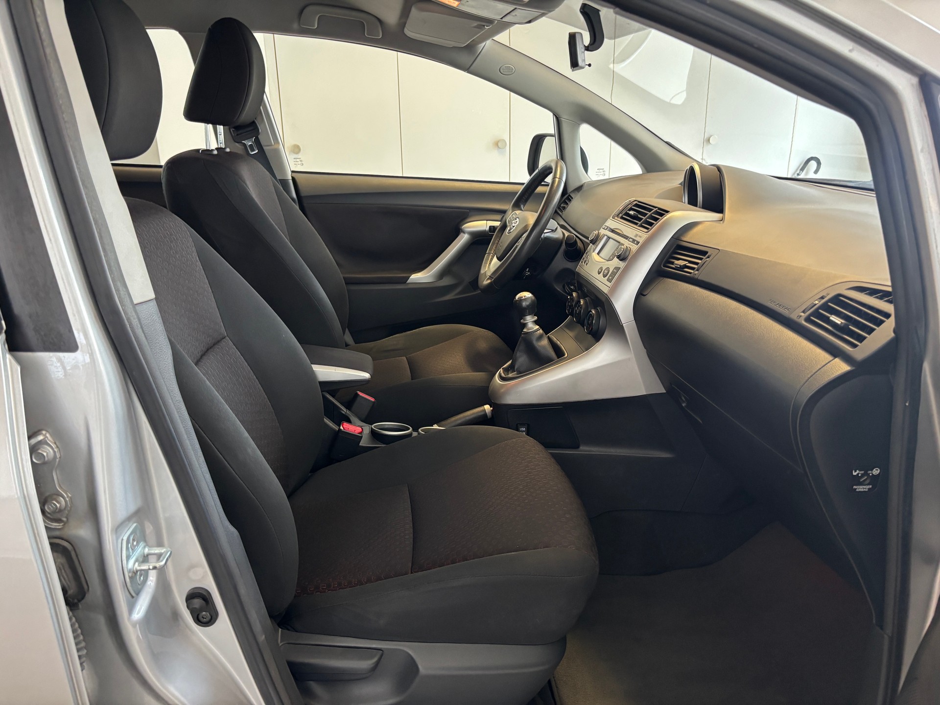 TOYOTA Verso 1.8 Linea Sol-image-10