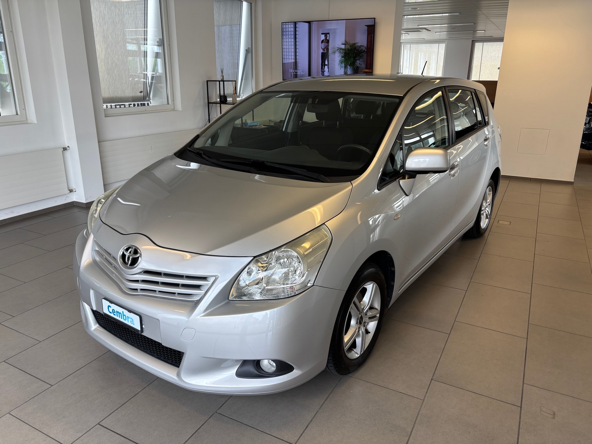 TOYOTA Verso 1.8 Linea Sol-image-0