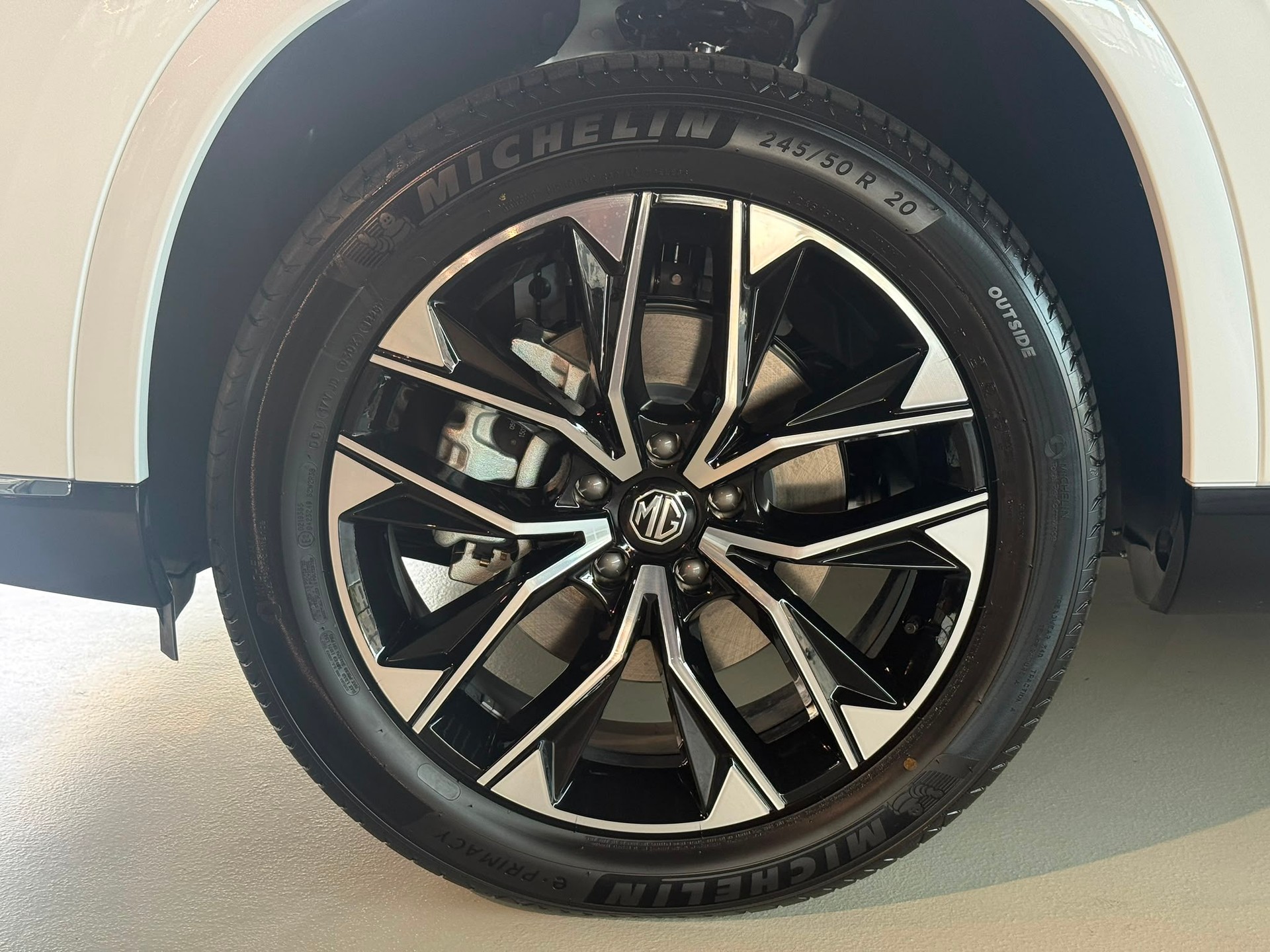 MG S9 1.5 TGDI PHEV Premium-image-27