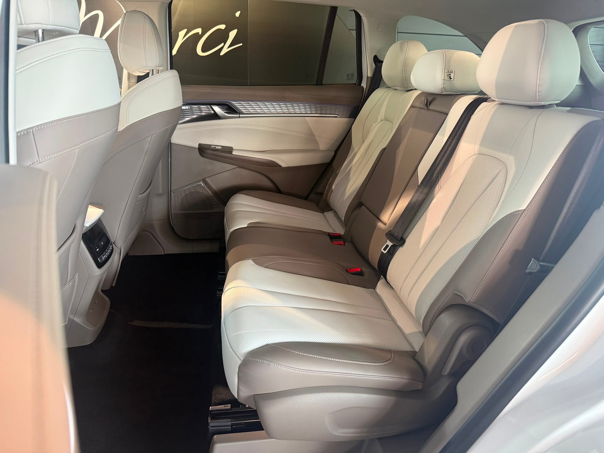 MG S9 1.5 TGDI PHEV Premium-image-7