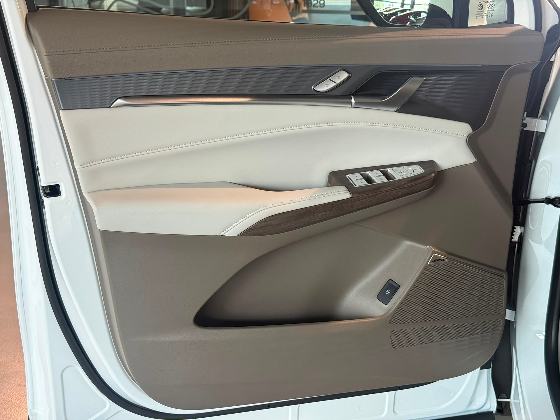 MG S9 1.5 TGDI PHEV Premium-image-21