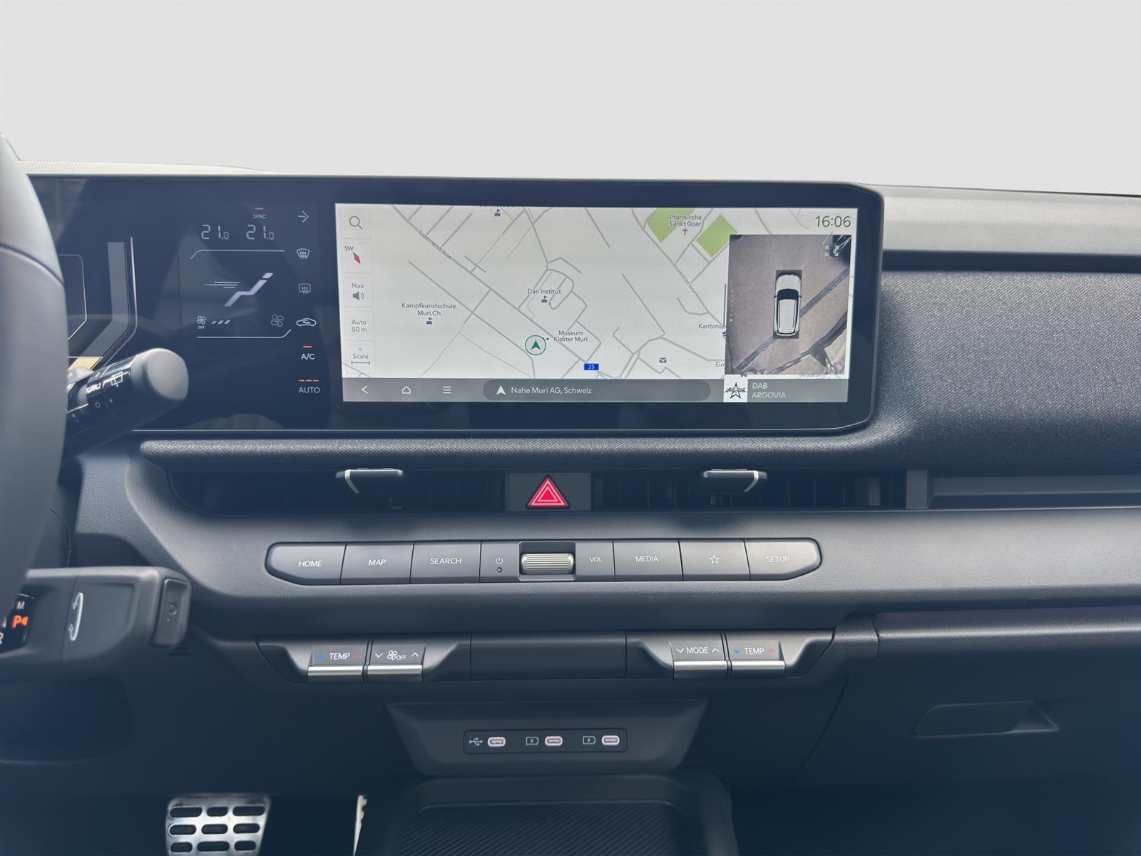 KIA Seltos 1.6 T-GDi GT-Line-image-11