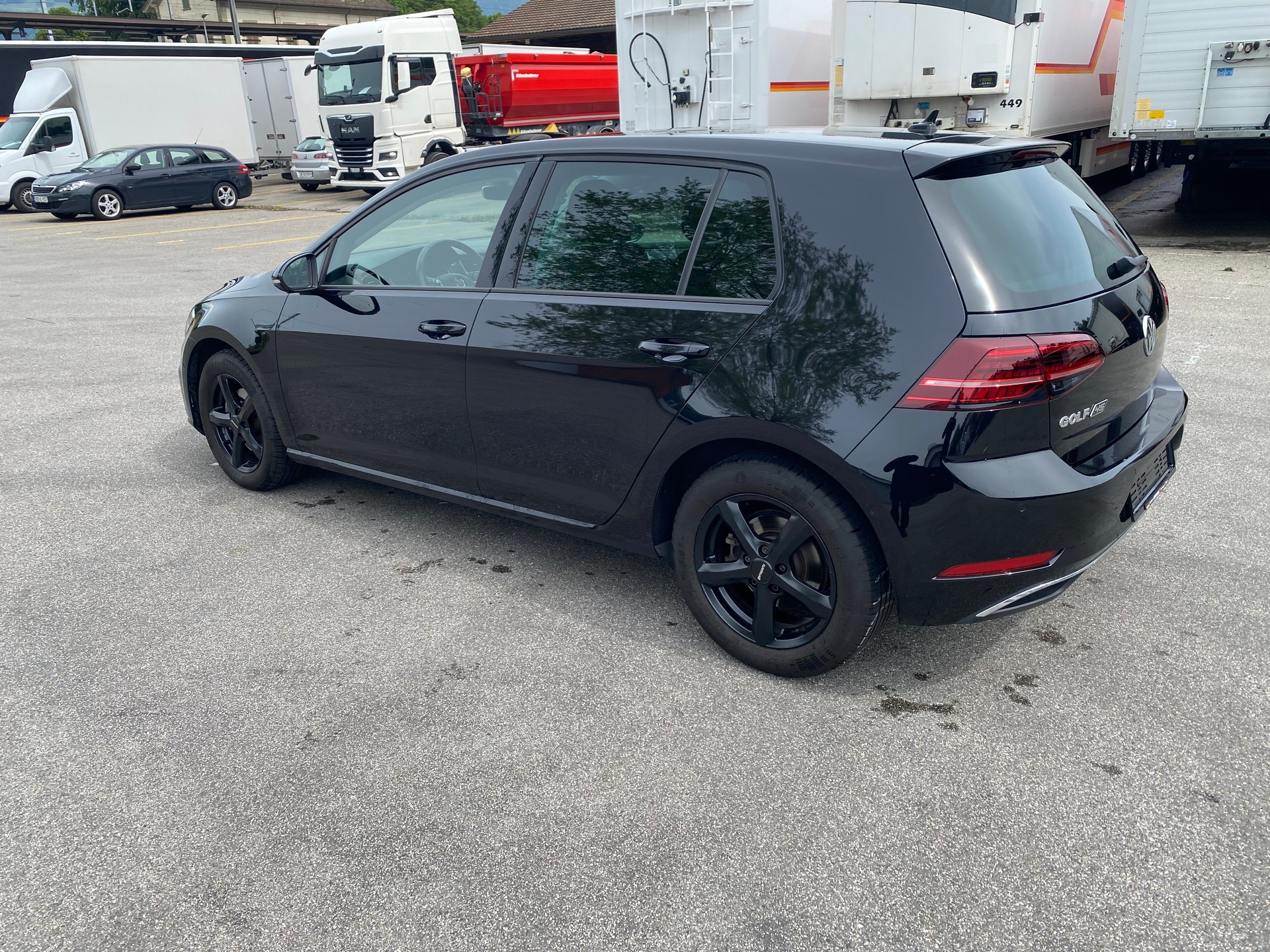 VW Golf 1.5 TSI EVO Edition 45-image-10