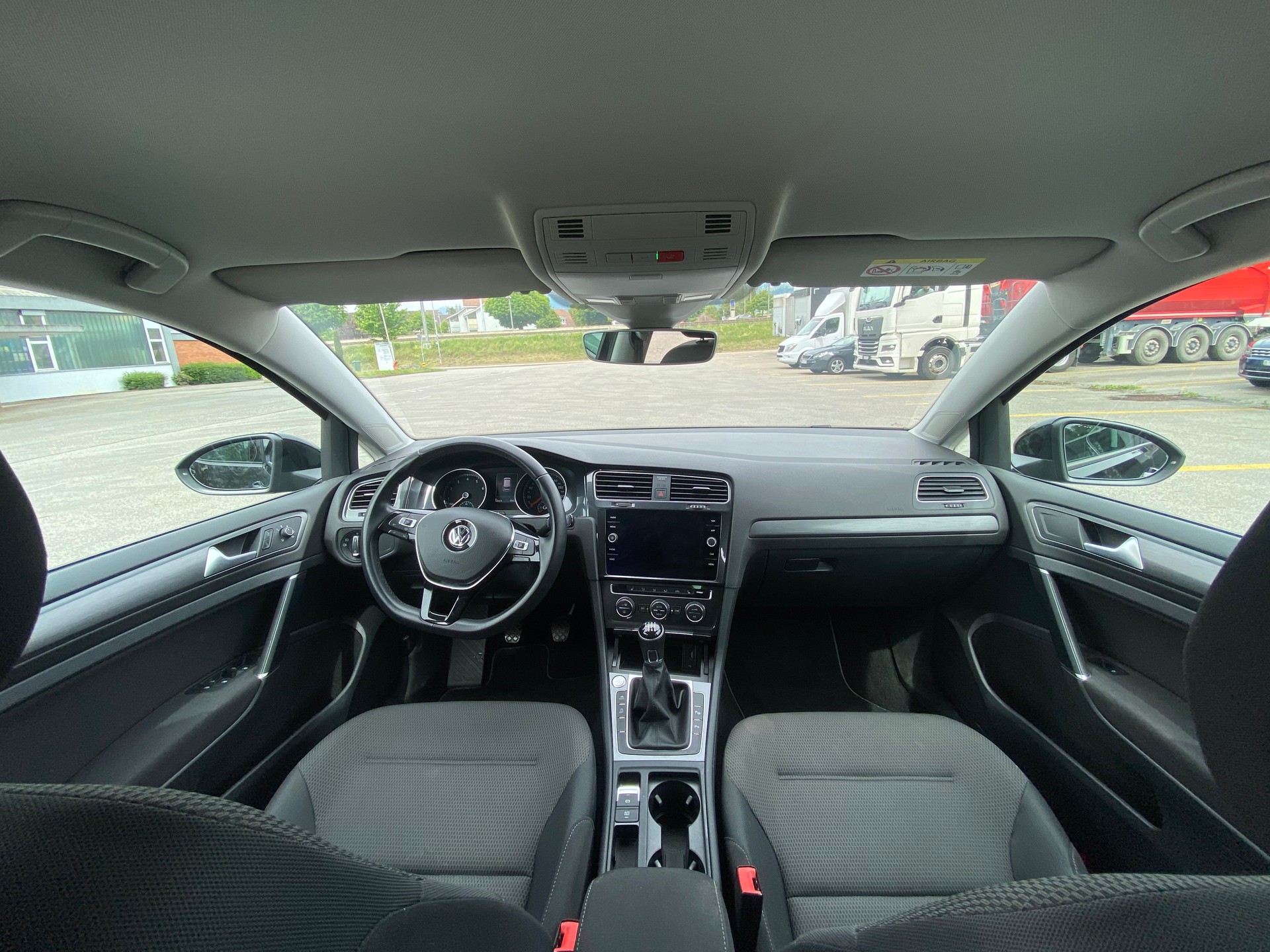 VW Golf 1.5 TSI EVO Edition 45-image-13