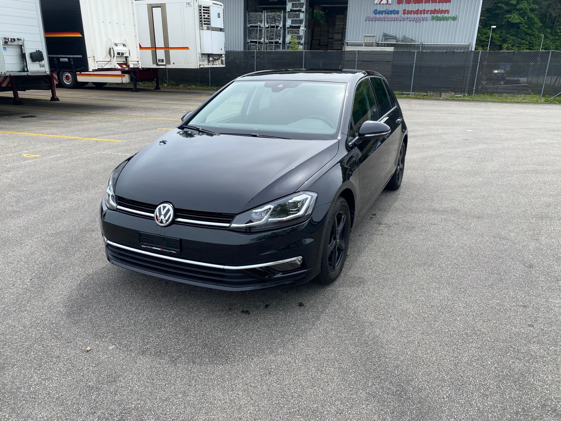 VW Golf 1.5 TSI EVO Edition 45-showroom-element-1