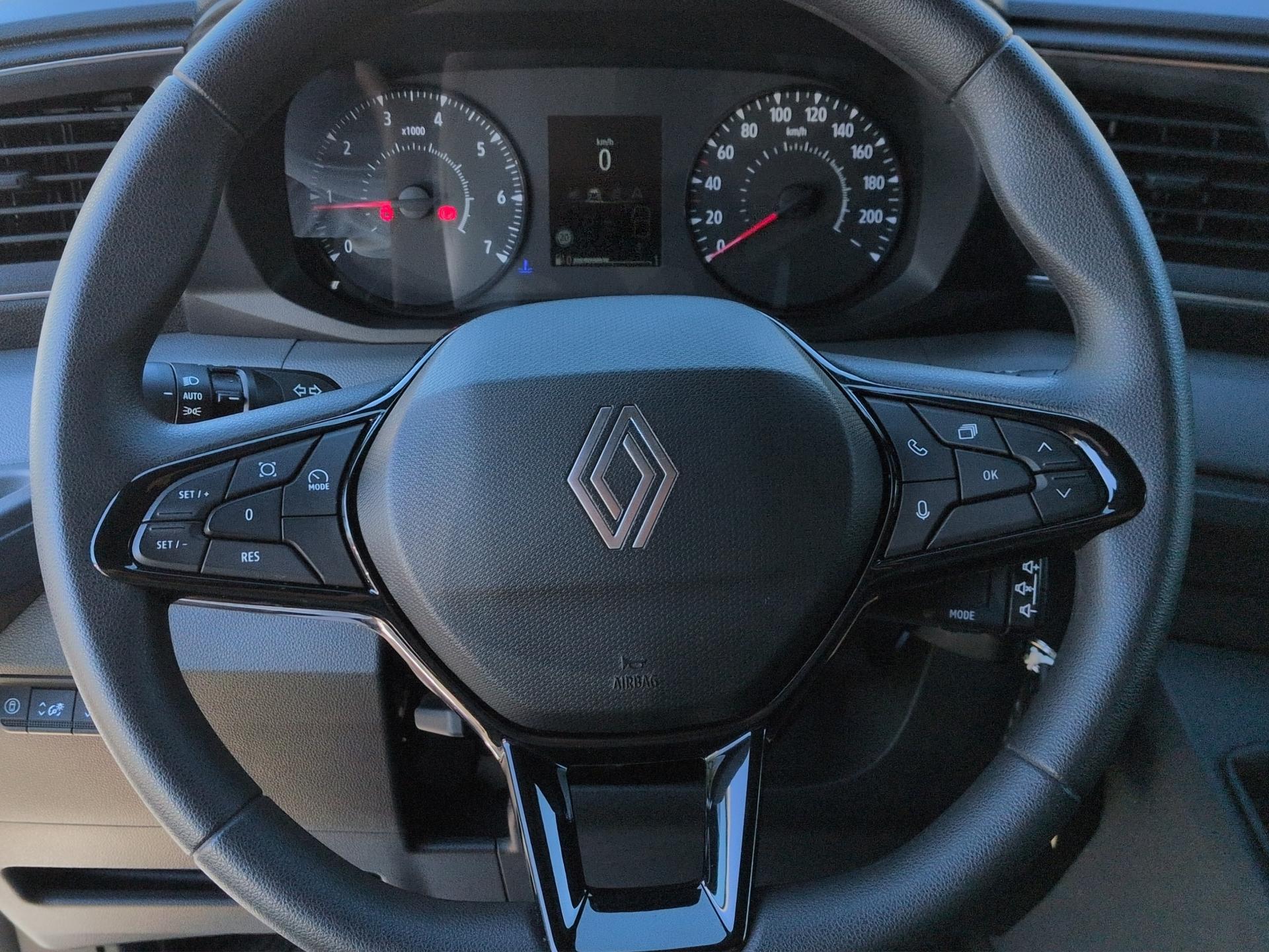 RENAULT Master T35 2.0 Blue dCi 130 L3H2 Extra-image-9