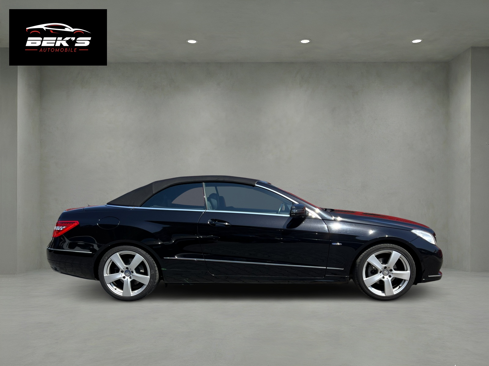 MERCEDES-BENZ E 250 CGI BlueEfficiency Automatic-image-28