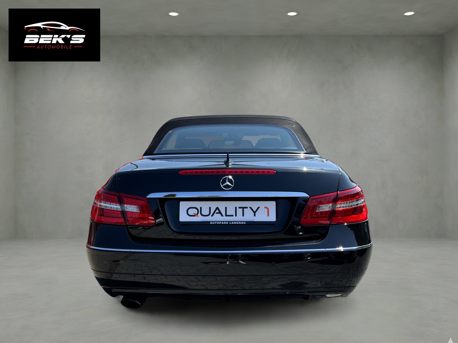 MERCEDES-BENZ E 250 CGI BlueEfficiency Automatic-image-26