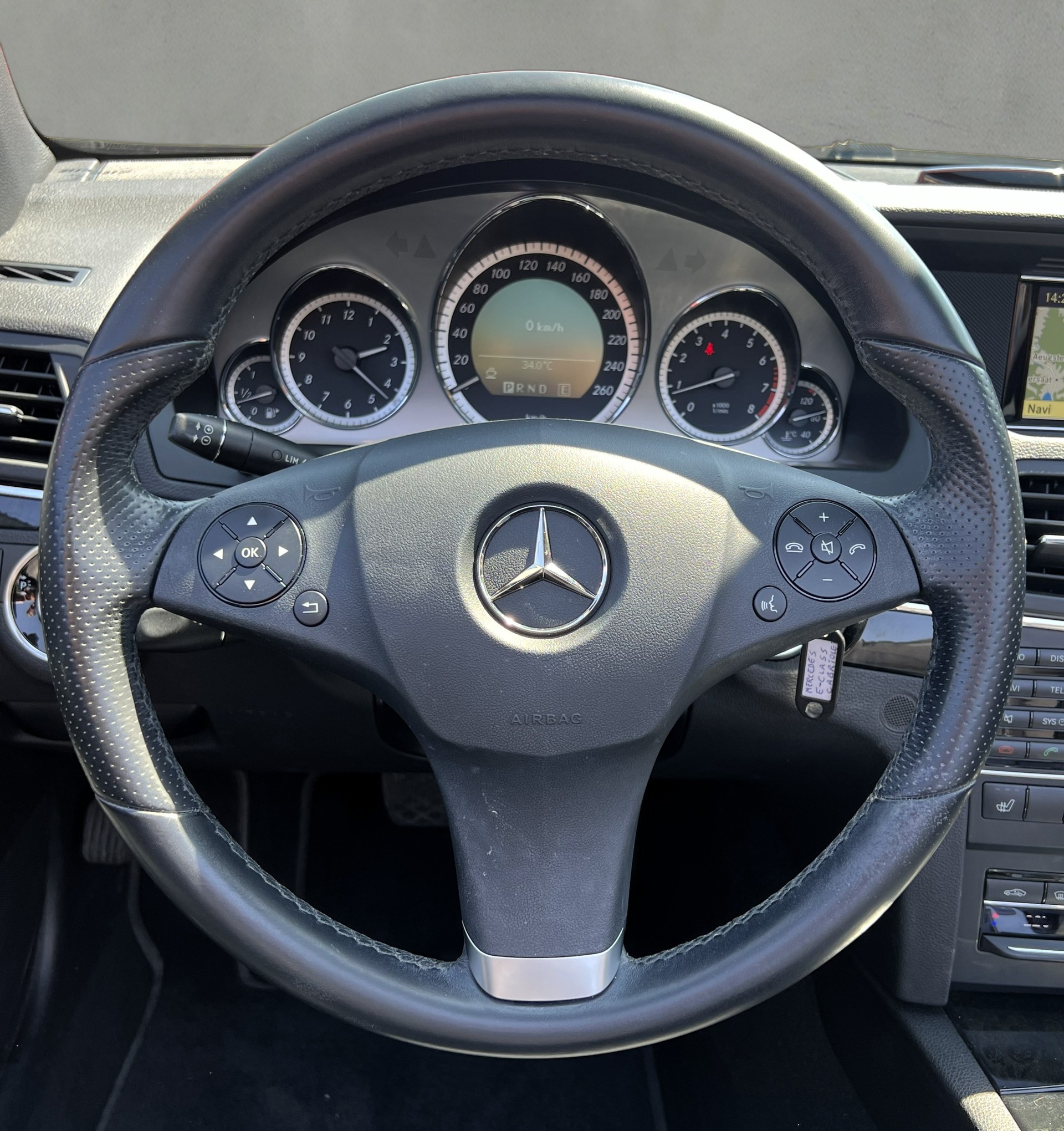 MERCEDES-BENZ E 250 CGI BlueEfficiency Automatic-image-20